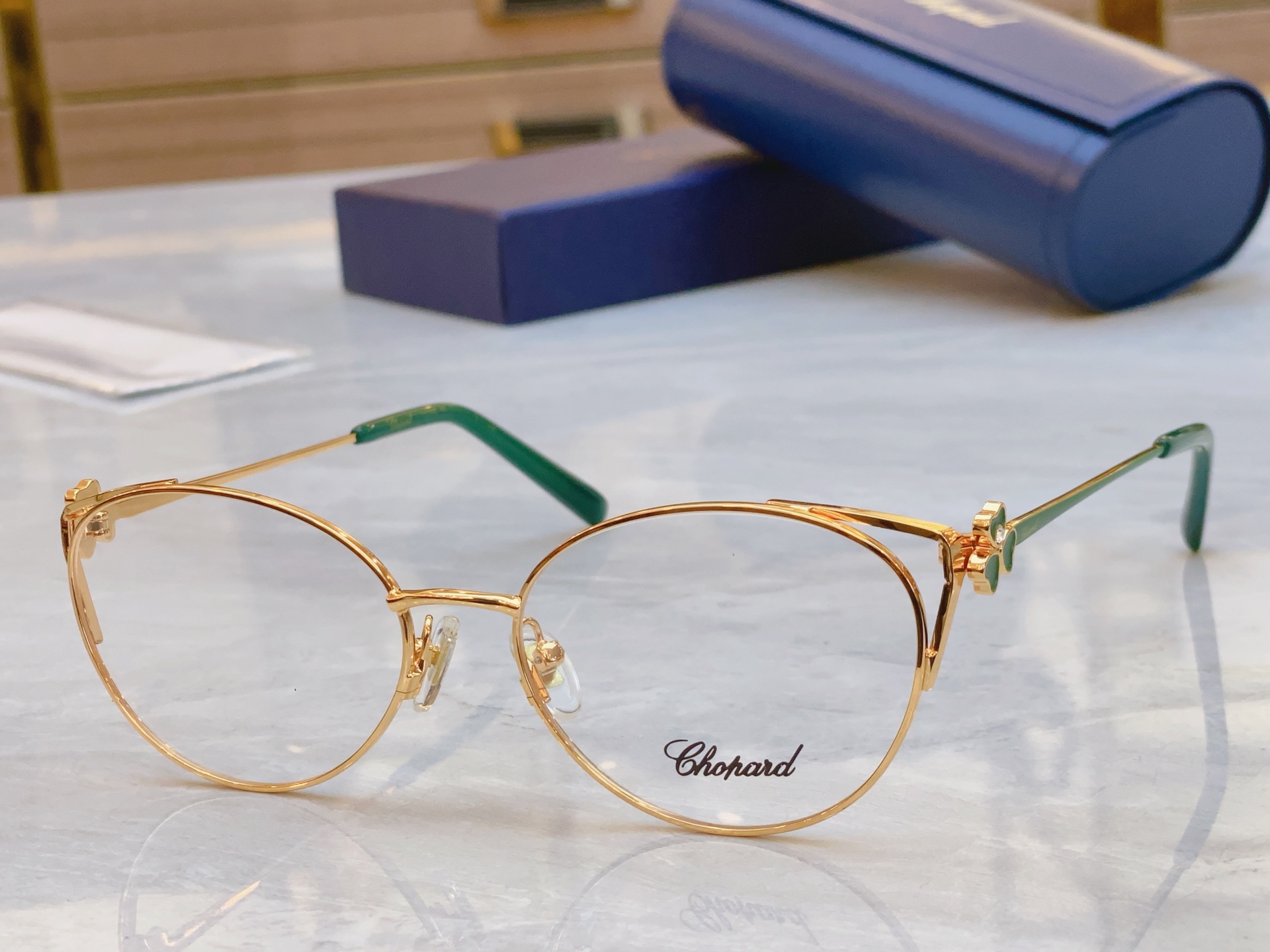 ，【ChoPar*】肖*邦新款太阳镜，MODEL：VCHG76J，SIZE：56口17-140