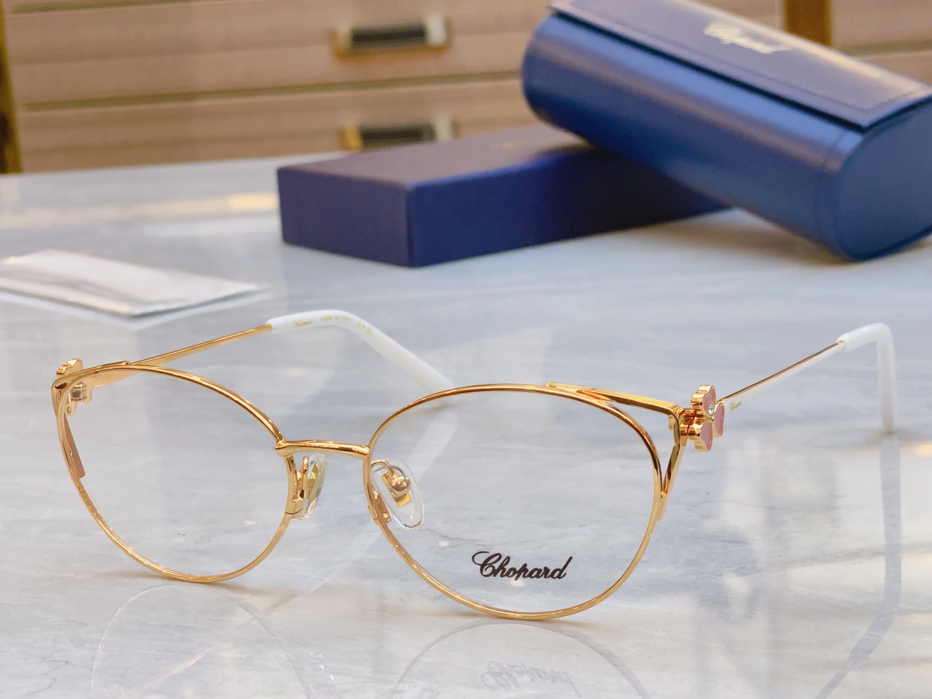 ，【ChoPar*】肖*邦新款太阳镜，MODEL：VCHG76J，SIZE：56口17-140
