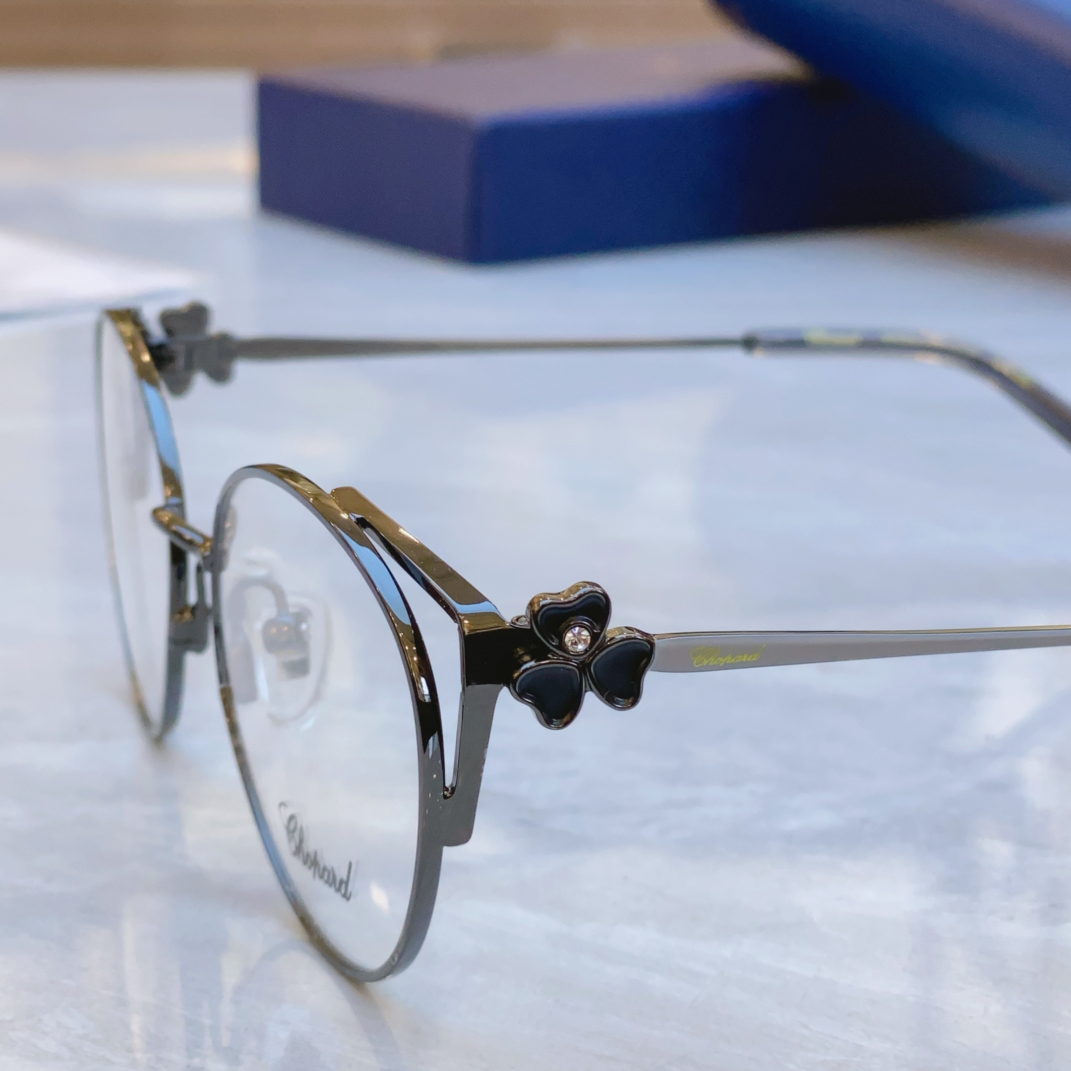 ，【ChoPar*】肖*邦新款太阳镜，MODEL：VCHG76J，SIZE：56口17-140