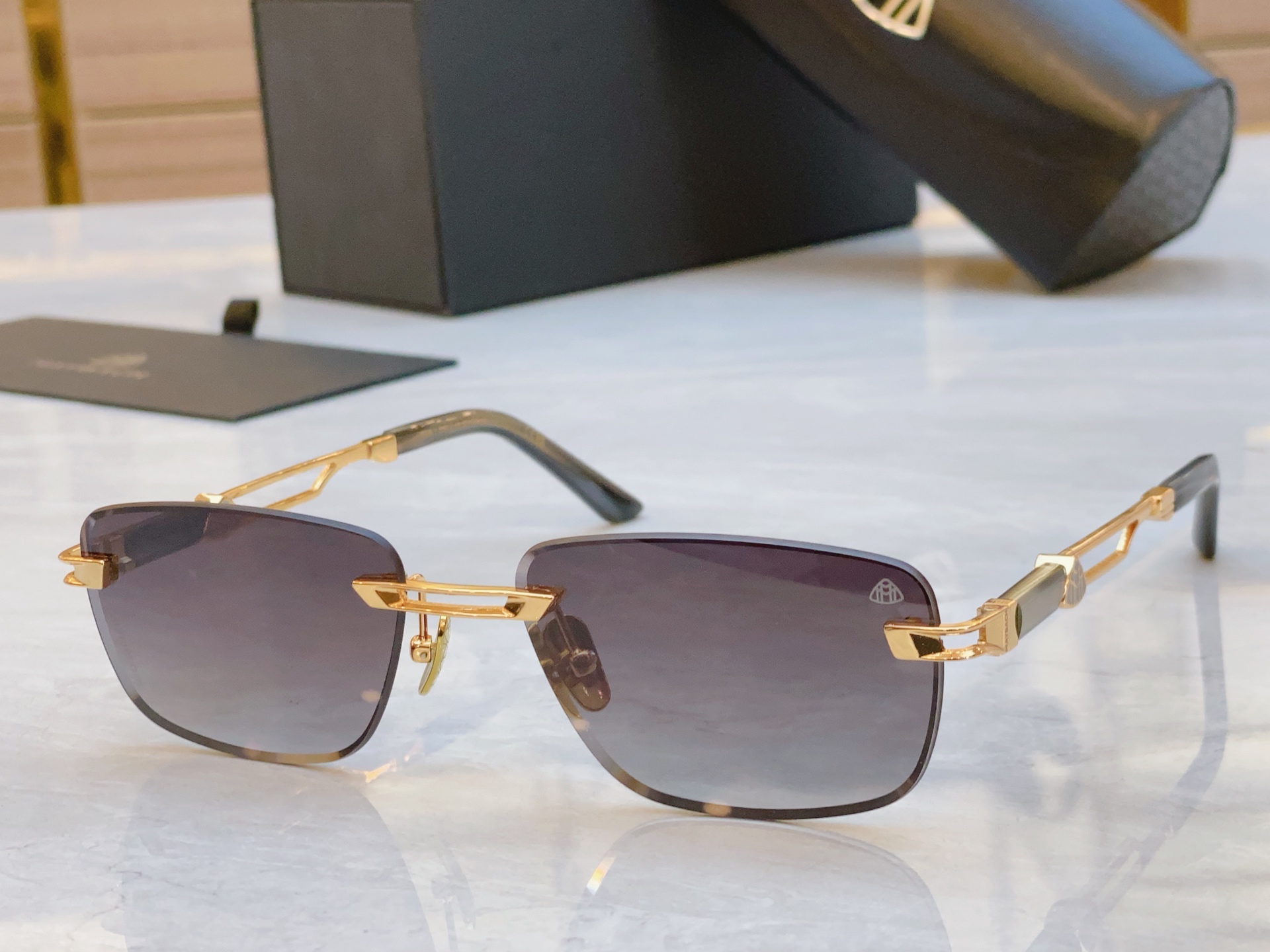 ，【MAYBAC*】迈巴*赫新款太阳镜🕶️🕶️，MODELG/U/Y-WA-Z119，SIZE：59口1