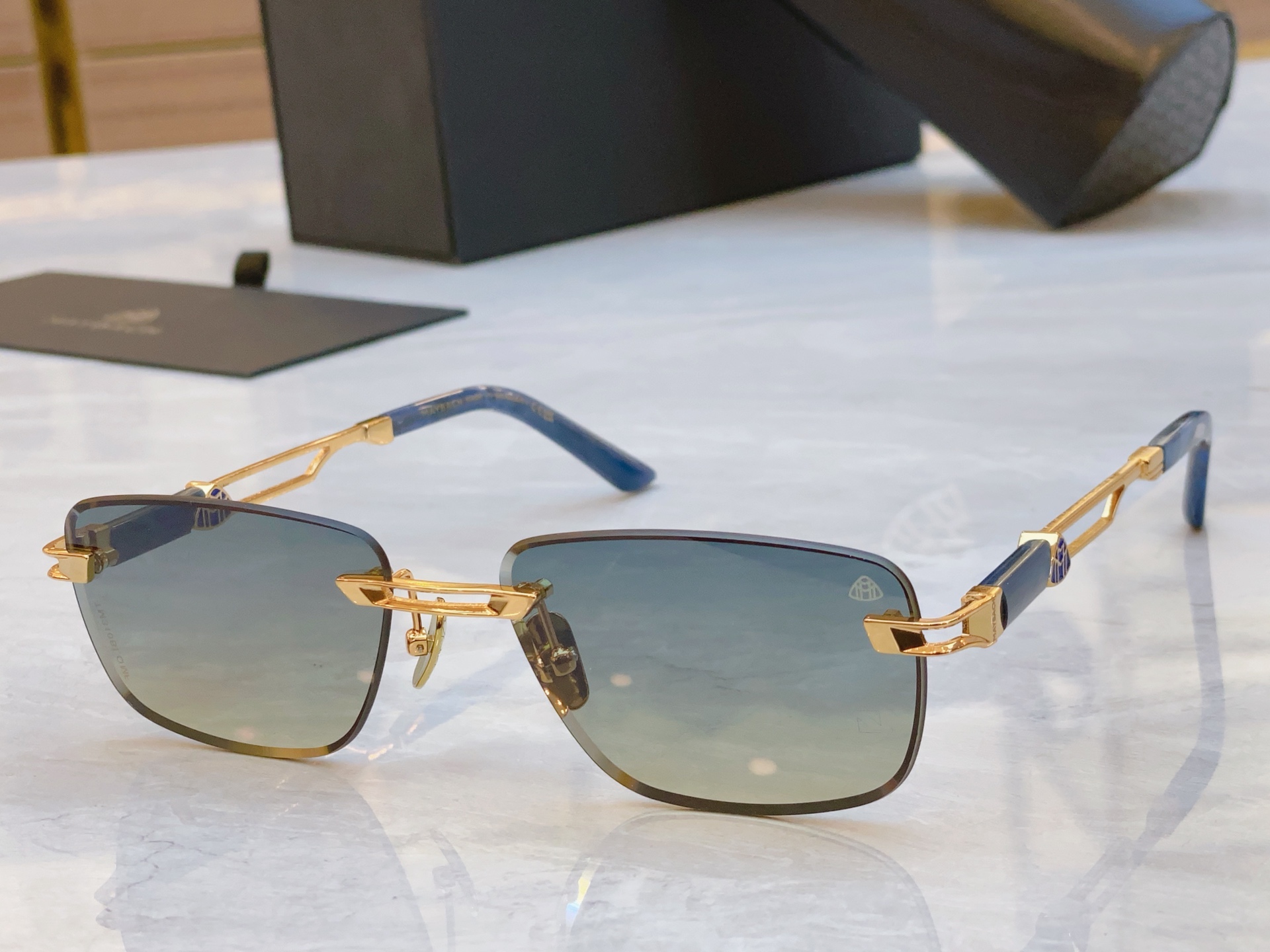 ，【MAYBAC*】迈巴*赫新款太阳镜🕶️🕶️，MODELG/U/Y-WA-Z119，SIZE：59口1