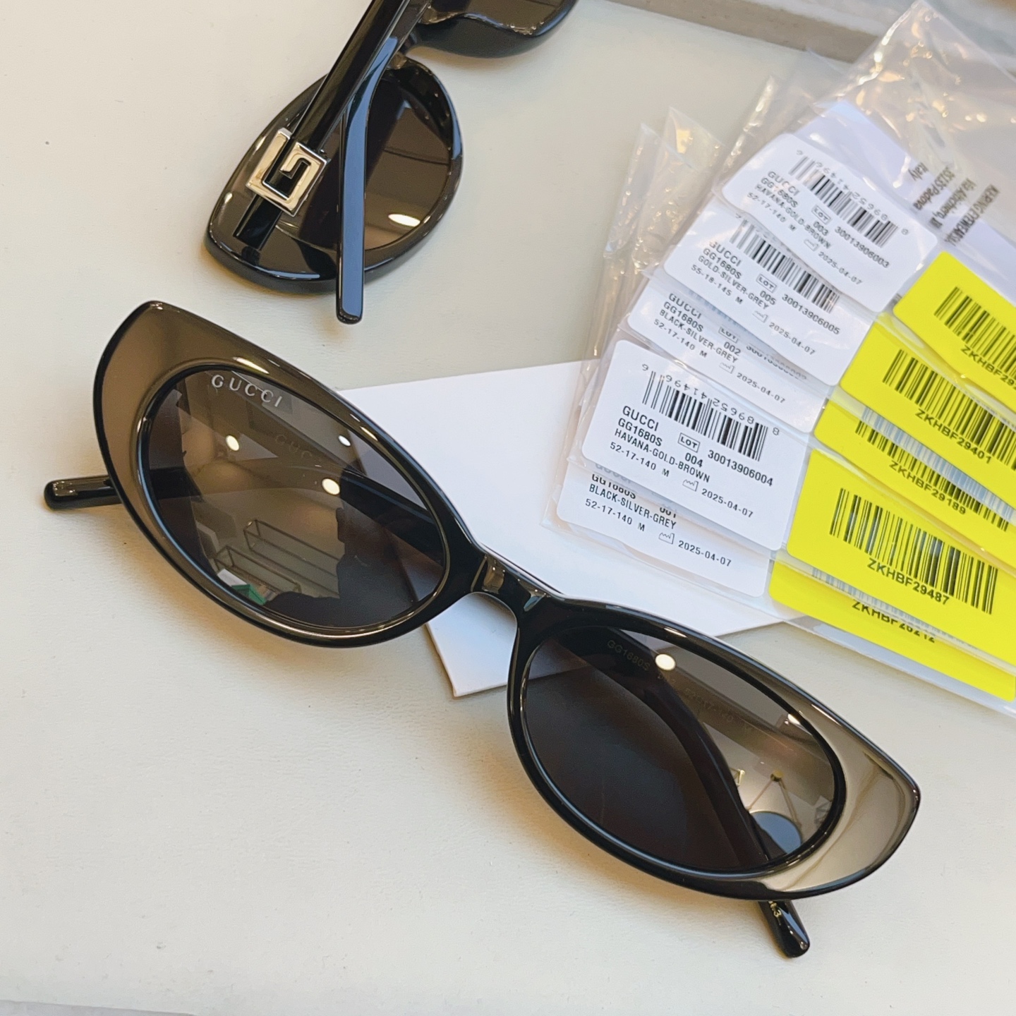 ，【GUCC*】古驰新款太阳镜🕶️🕶️，MODEL：GG1680S，SIZE:52口17-140 M