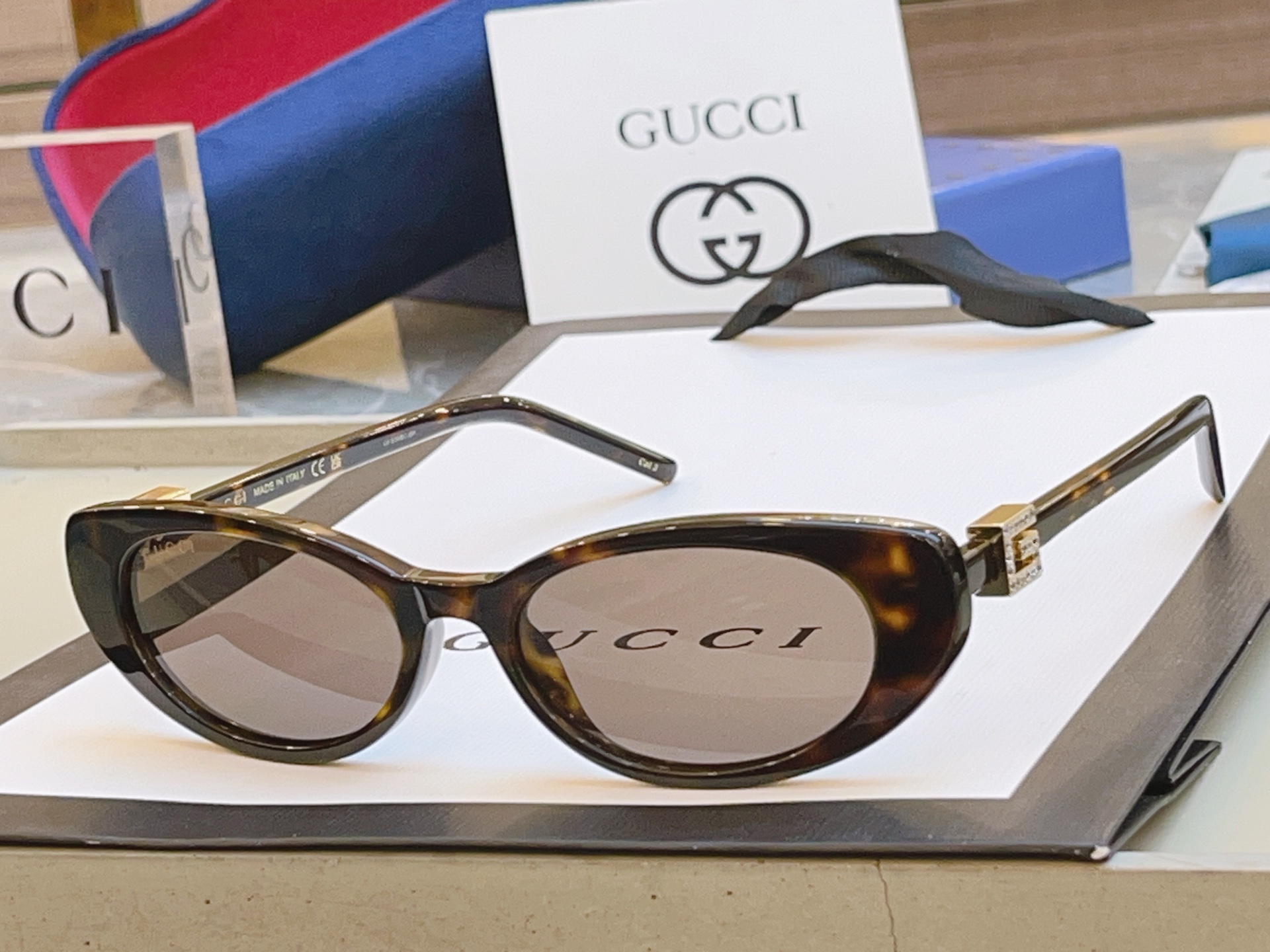 ，【GUCC*】古驰新款太阳镜🕶️🕶️，MODEL：GG1680S，SIZE52口17-140 M