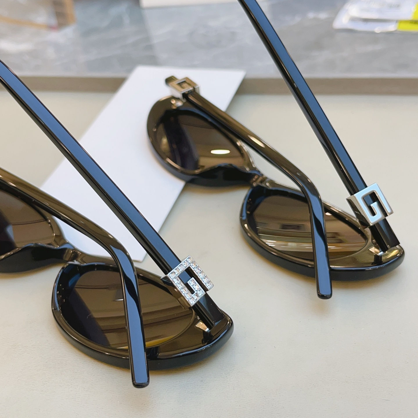 ，【GUCC*】古驰新款太阳镜🕶️🕶️，MODEL：GG1680S，SIZE52口17-140 M