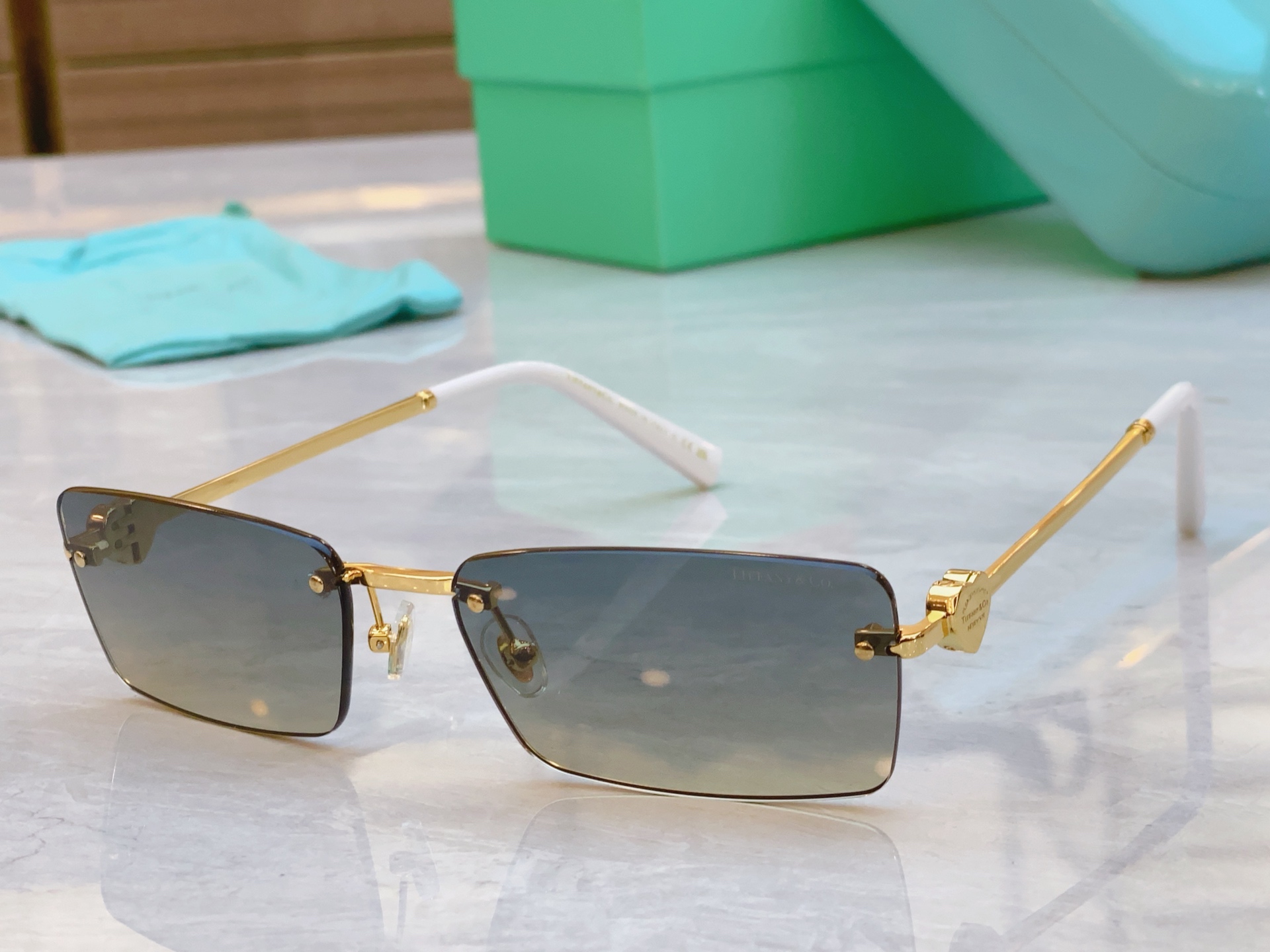 ，【Tiffany & Co.】蒂芙*尼新款太阳镜🕶️，Mod：TF3108B，Size：60口17-1
