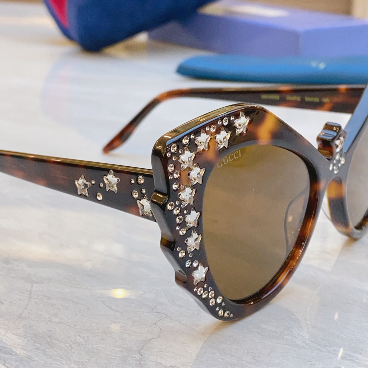 ，【GUCC*】古驰新款太阳镜🕶️🕶️，MODEL：GG1095S，SIZE54口20-145 