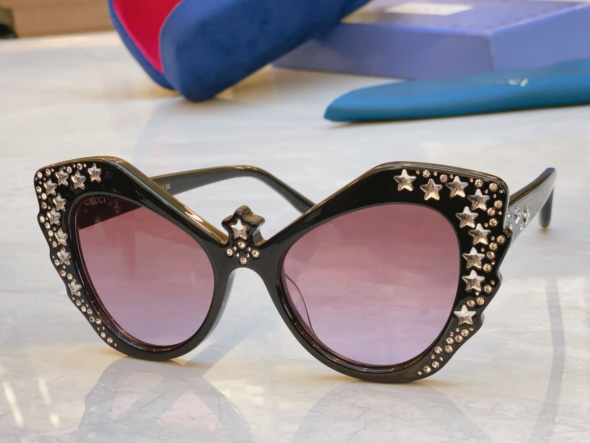 ，【GUCC*】古驰新款太阳镜🕶️🕶️，MODEL：GG1095S，SIZE54口20-145 