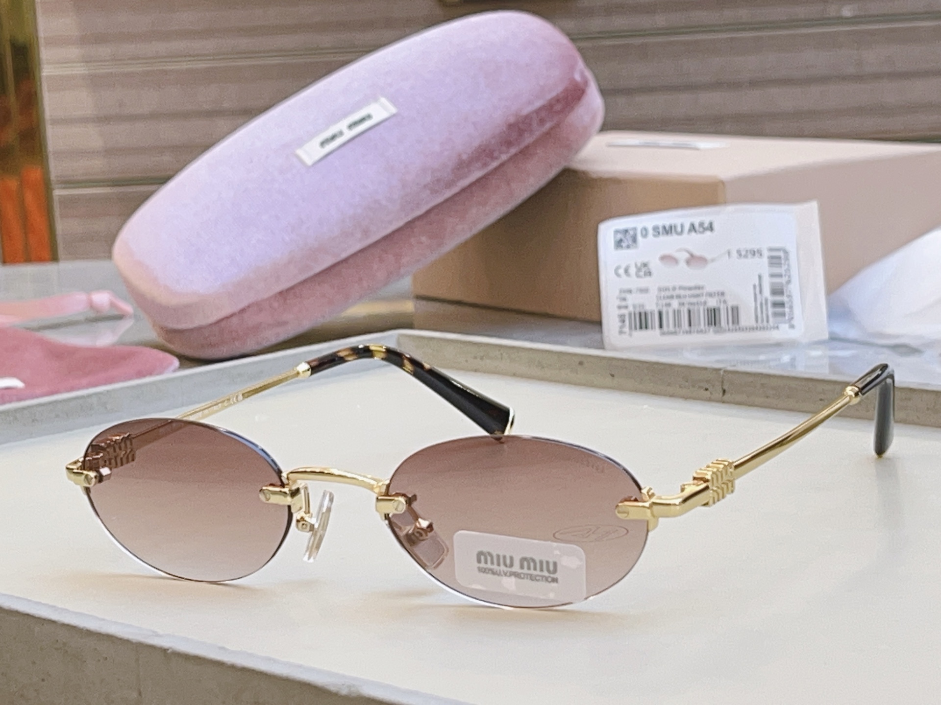 ，【MIUMI*】缪*缪新款太阳镜🕶️，ModSMU A54，SIZE51-20-140