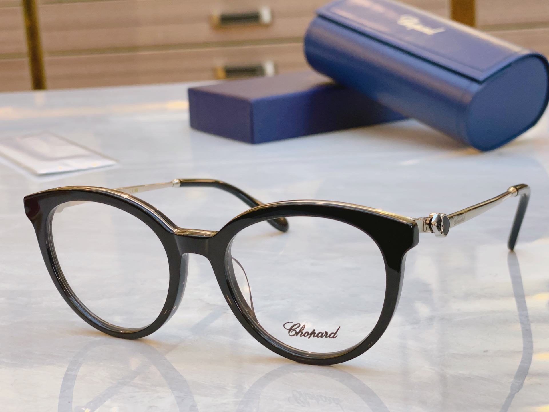 ，【ChoPar*】肖*邦新款太阳镜，MODEL：VCH331S，SIZE：54口20-142