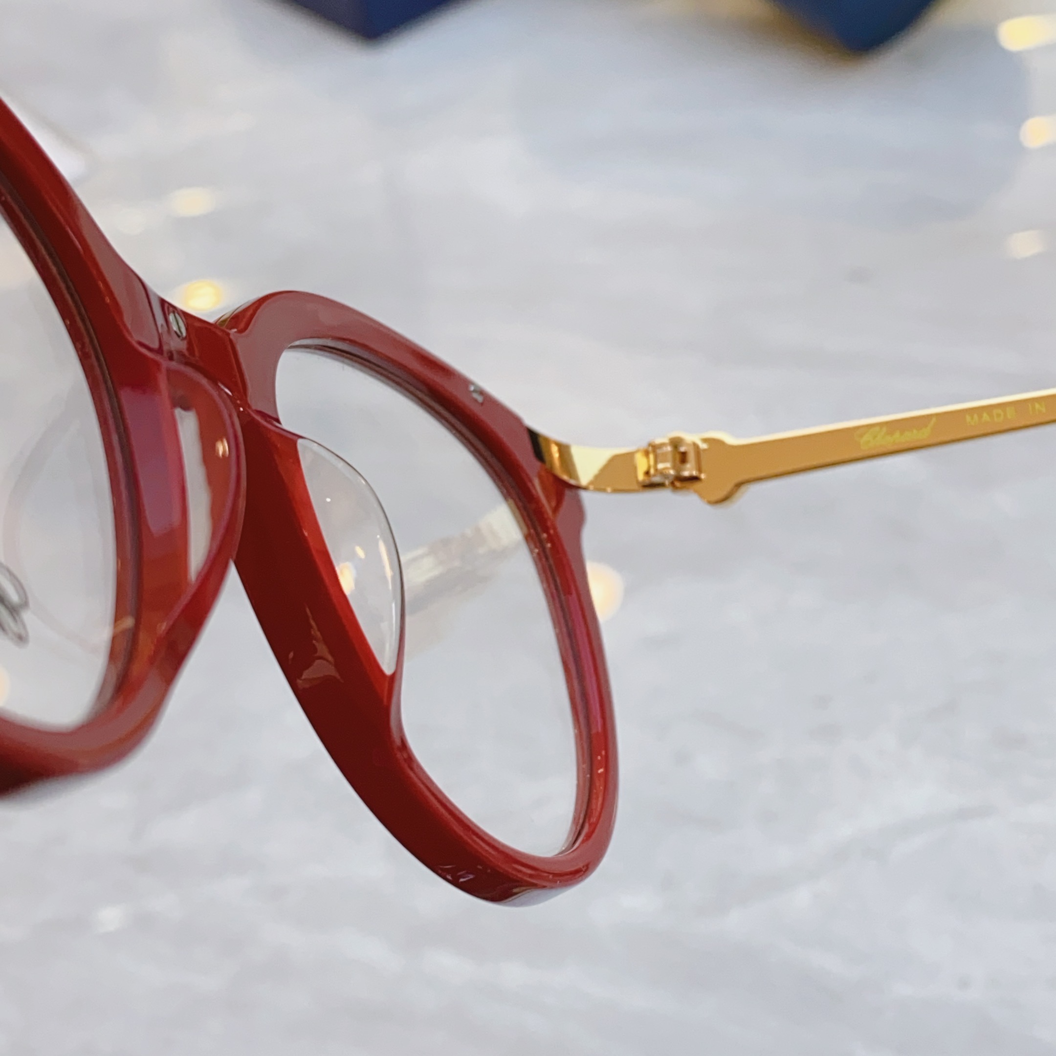，【ChoPar*】肖*邦新款太阳镜，MODEL：VCH331S，SIZE：54口20-142