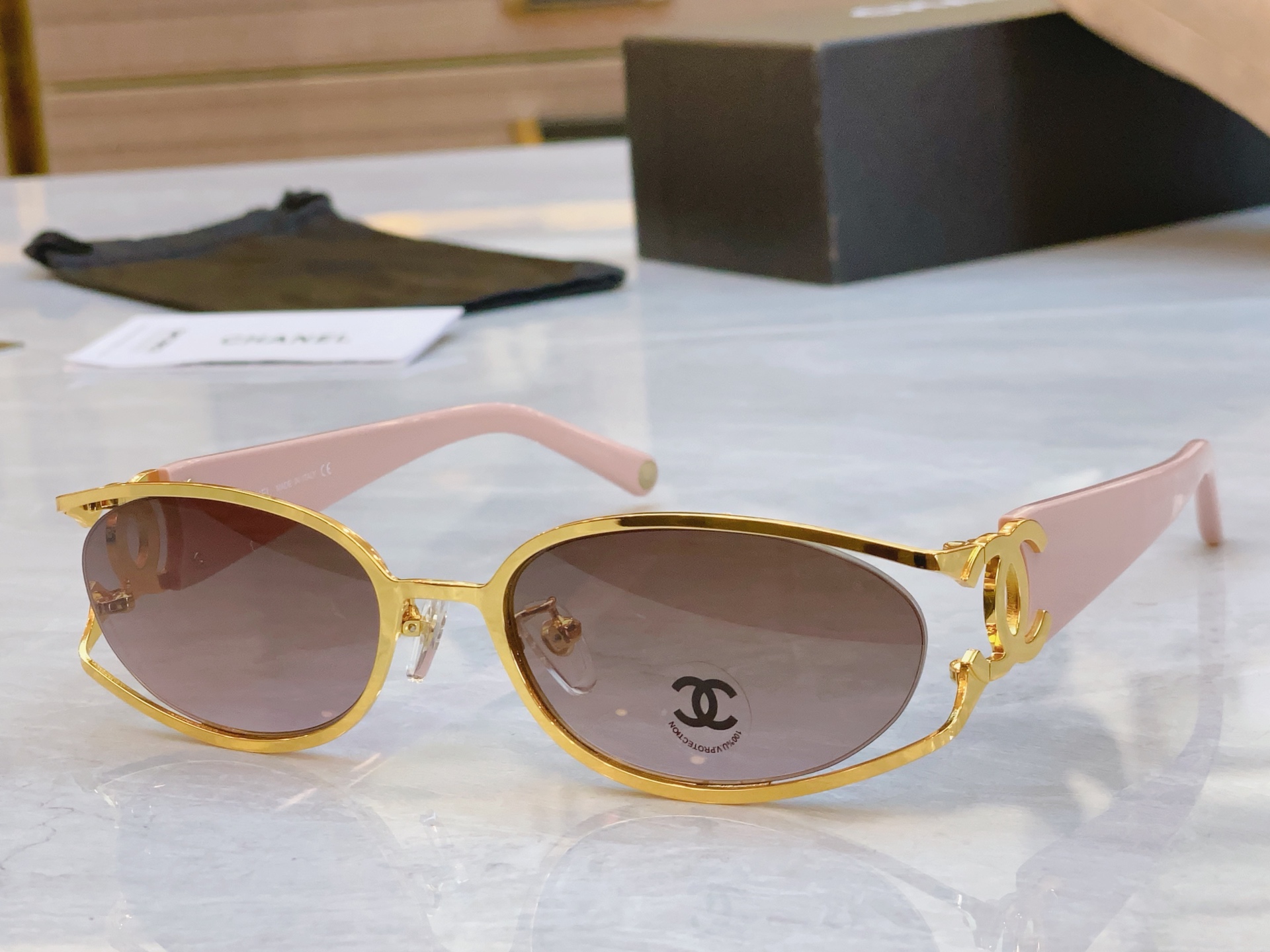 ，【CHANE*】香奈儿新款太阳镜🕶️🕶️，MODEL：CH4024，SIZE：55口19-130