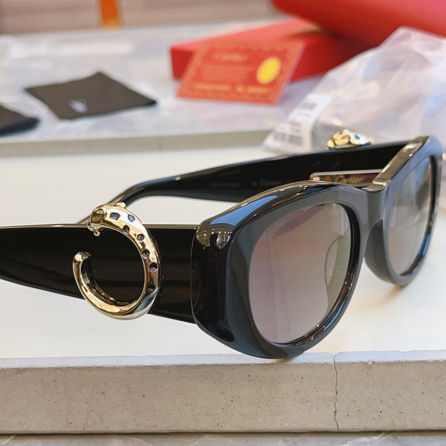 ，【CARTIE*】卡地*亚新款太阳镜，CT0472S，size 60口18-145