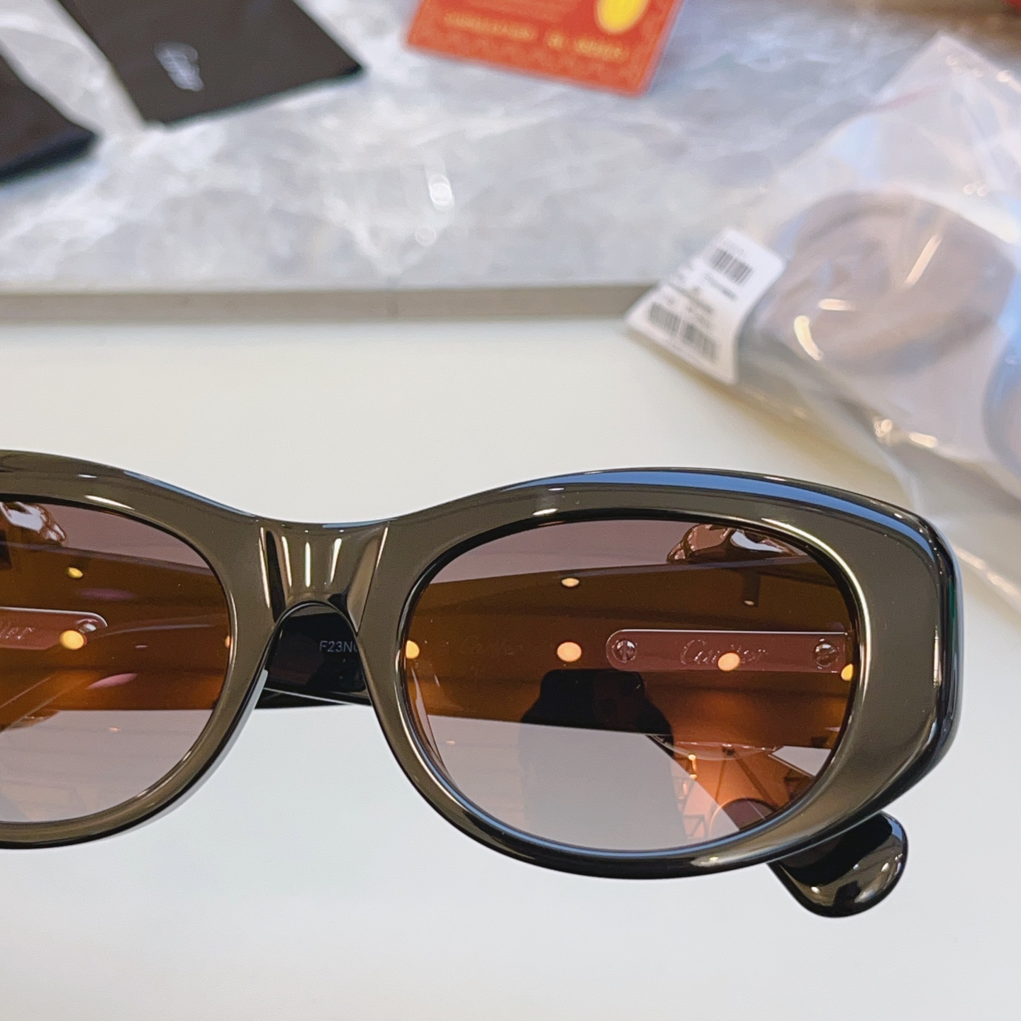 ，【CARTIE*】卡地*亚新款太阳镜，CT0472S，size 60口18-145