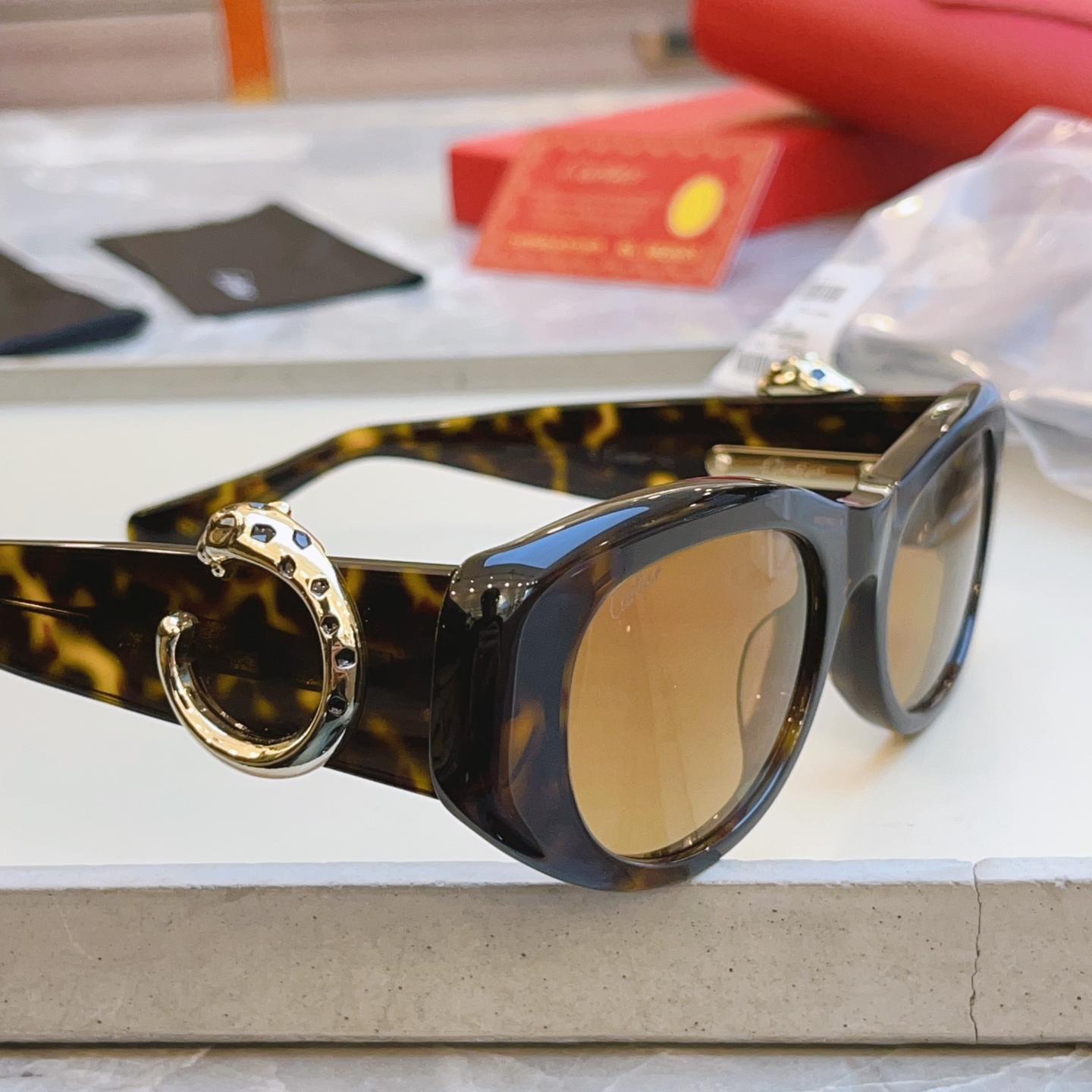 ，【CARTIE*】卡地*亚新款太阳镜，CT0472S，size 60口18-145