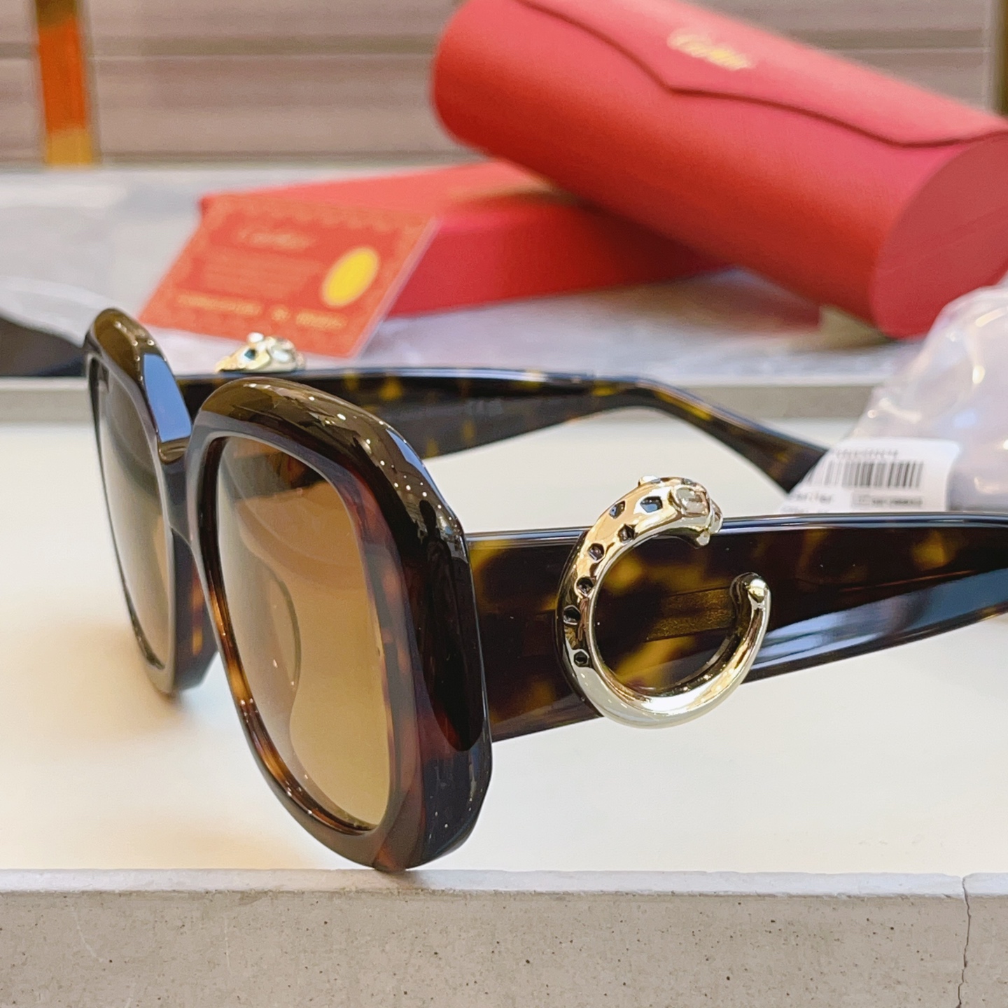 ，【CARTIE*】卡地*亚新款太阳镜，CT0471S，size 60口18-145