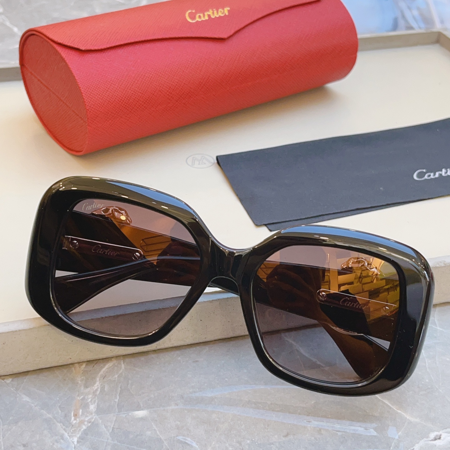 ，【CARTIE*】卡地*亚新款太阳镜，CT0471S，size 60口18-145