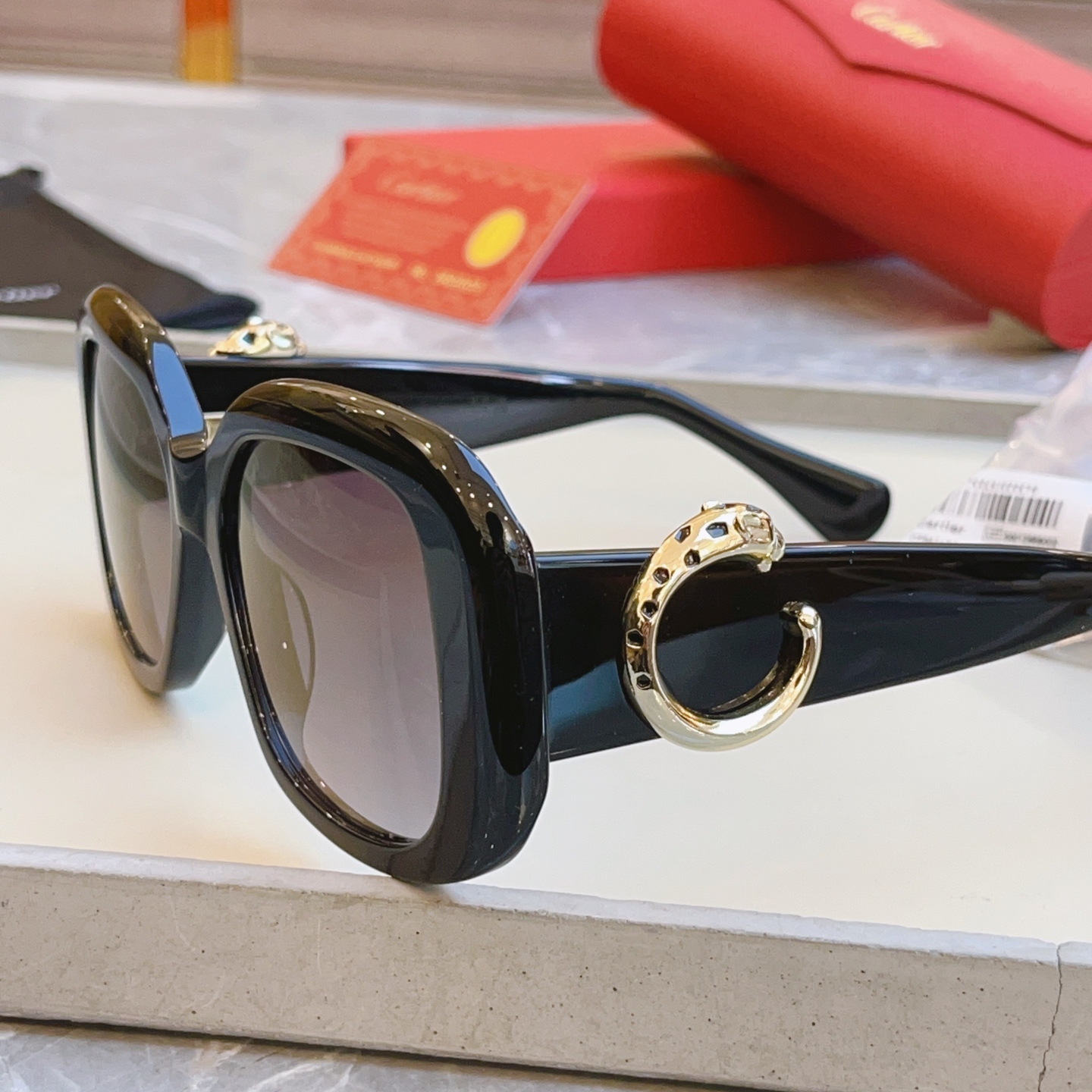 ，【CARTIE*】卡地*亚新款太阳镜，CT0471S，size 60口18-145
