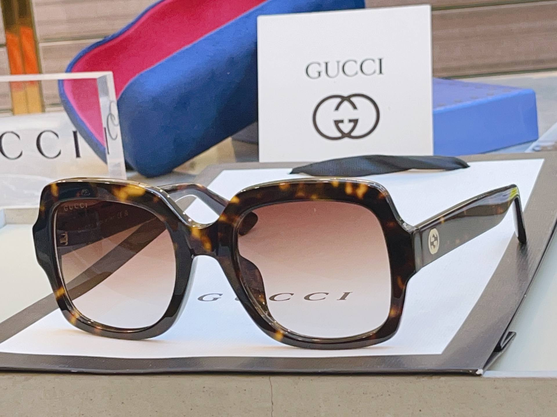 ，【GUCC*】古驰新款眼镜架✨✨，MODEL：GG1337S，SIZE54口22-140 M