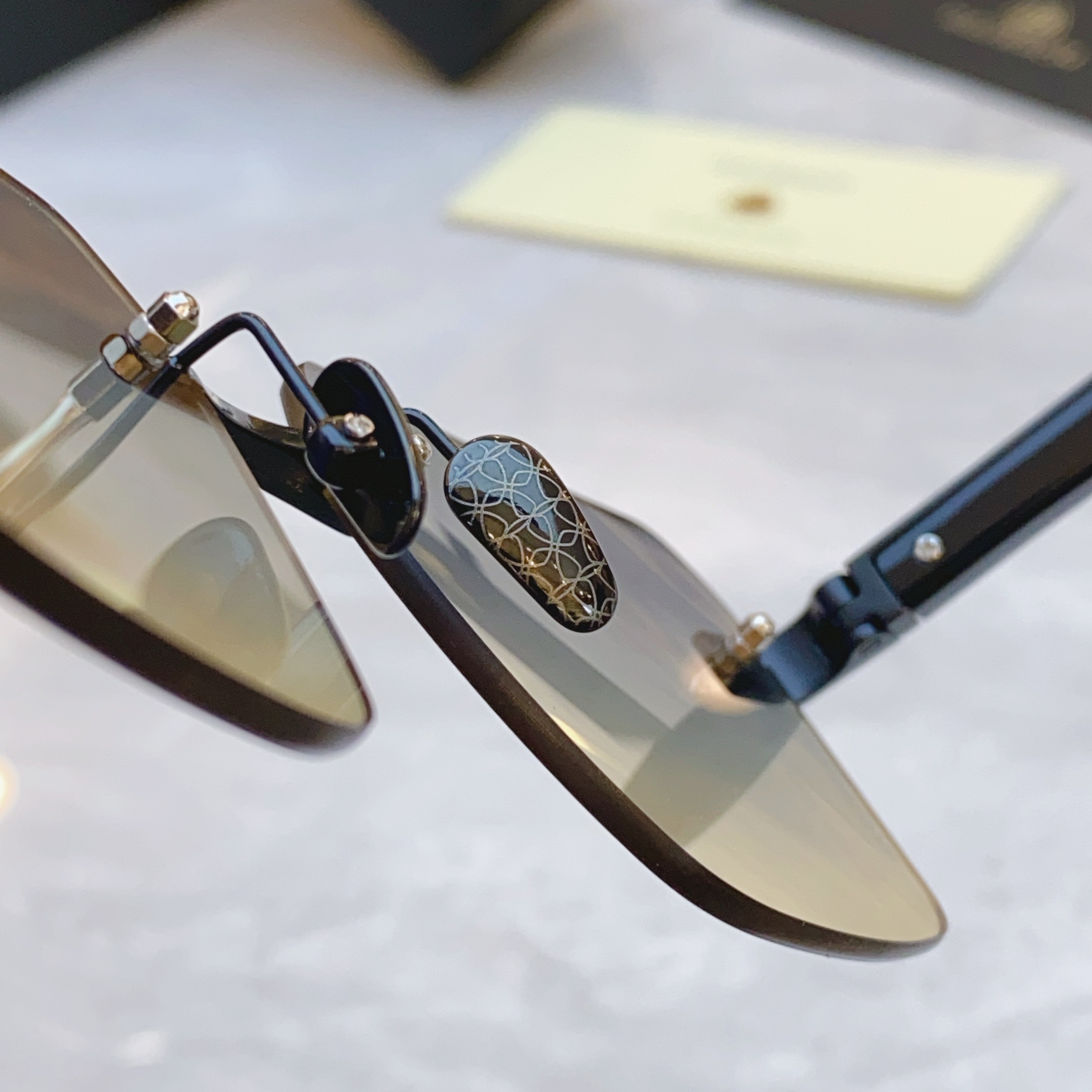 ，【MAYBAC*】迈巴*赫新款太阳镜🕶️🕶️，MODELPA/ WDF - M10，SIZE：60口1