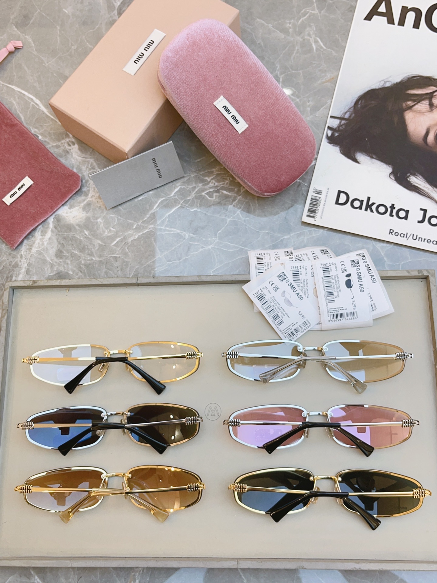 ，【MIUMI*】缪*缪新款太阳镜🕶️，高版本✨✨，ModSMU A50，SIZE68口15-130