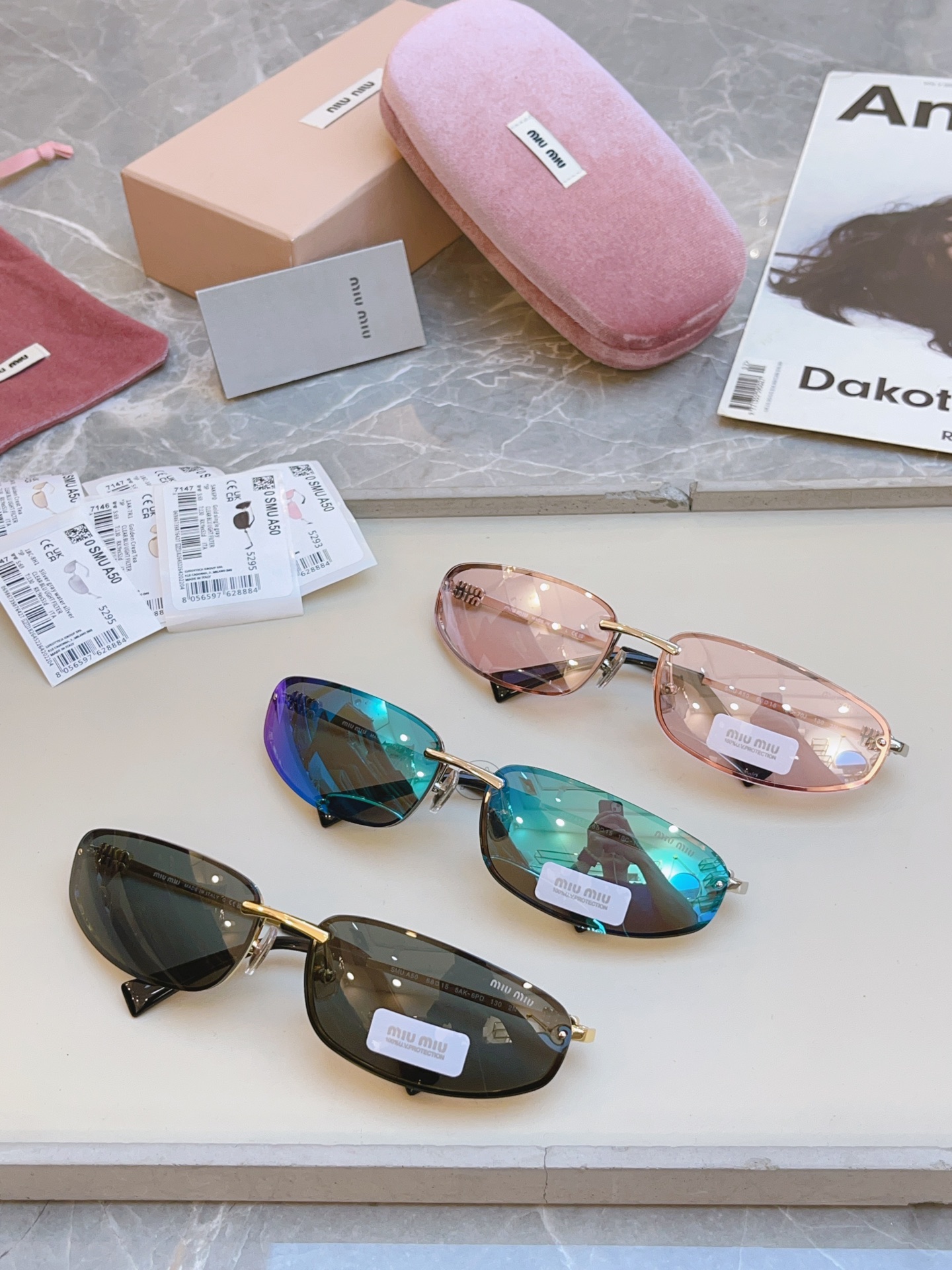 ，【MIUMI*】缪*缪新款太阳镜🕶️，高版本✨✨，ModSMU A50，SIZE68口15-130