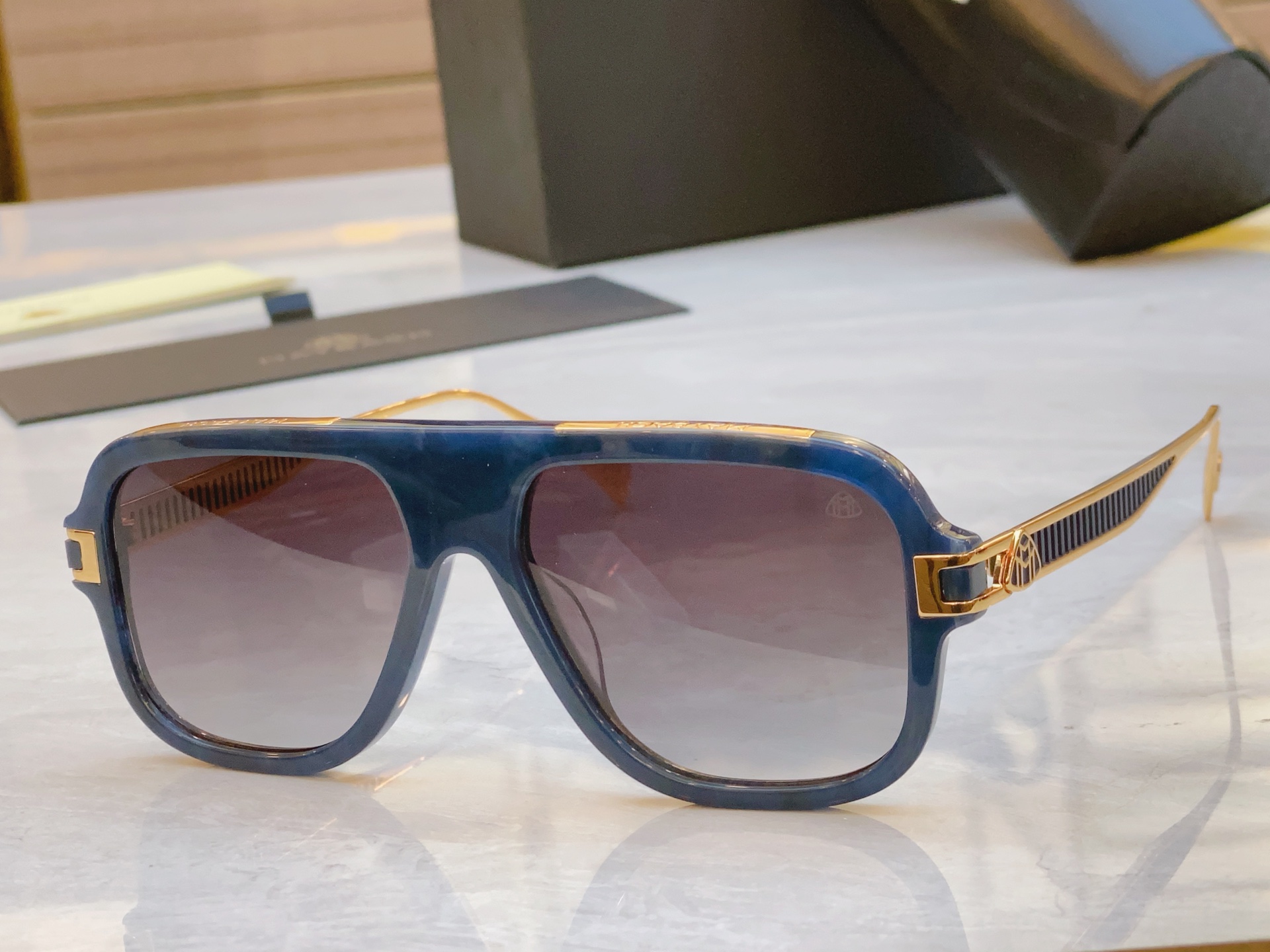 ，【MAYBAC*】迈巴*赫新款太阳镜🕶️🕶️，MODELB/KGT-AQ- Z145，SIZE：55口
