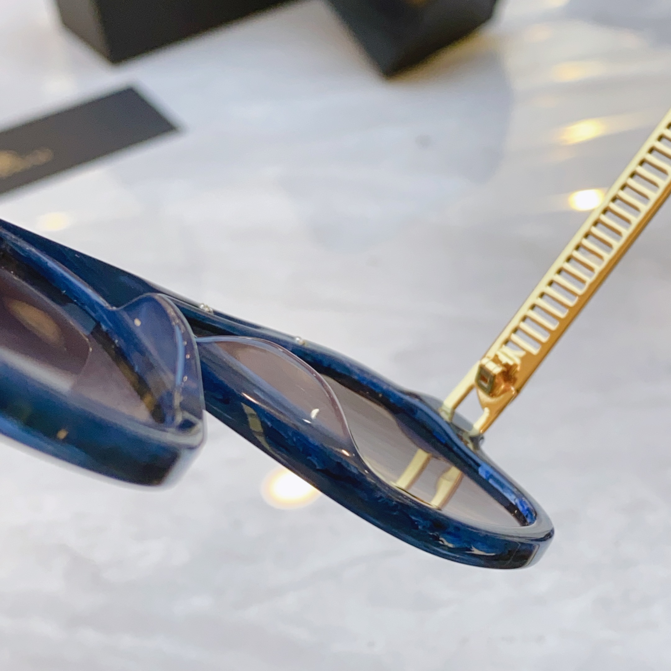 ，【MAYBAC*】迈巴*赫新款太阳镜🕶️🕶️，MODELB/KGT-AQ- Z145，SIZE：55口