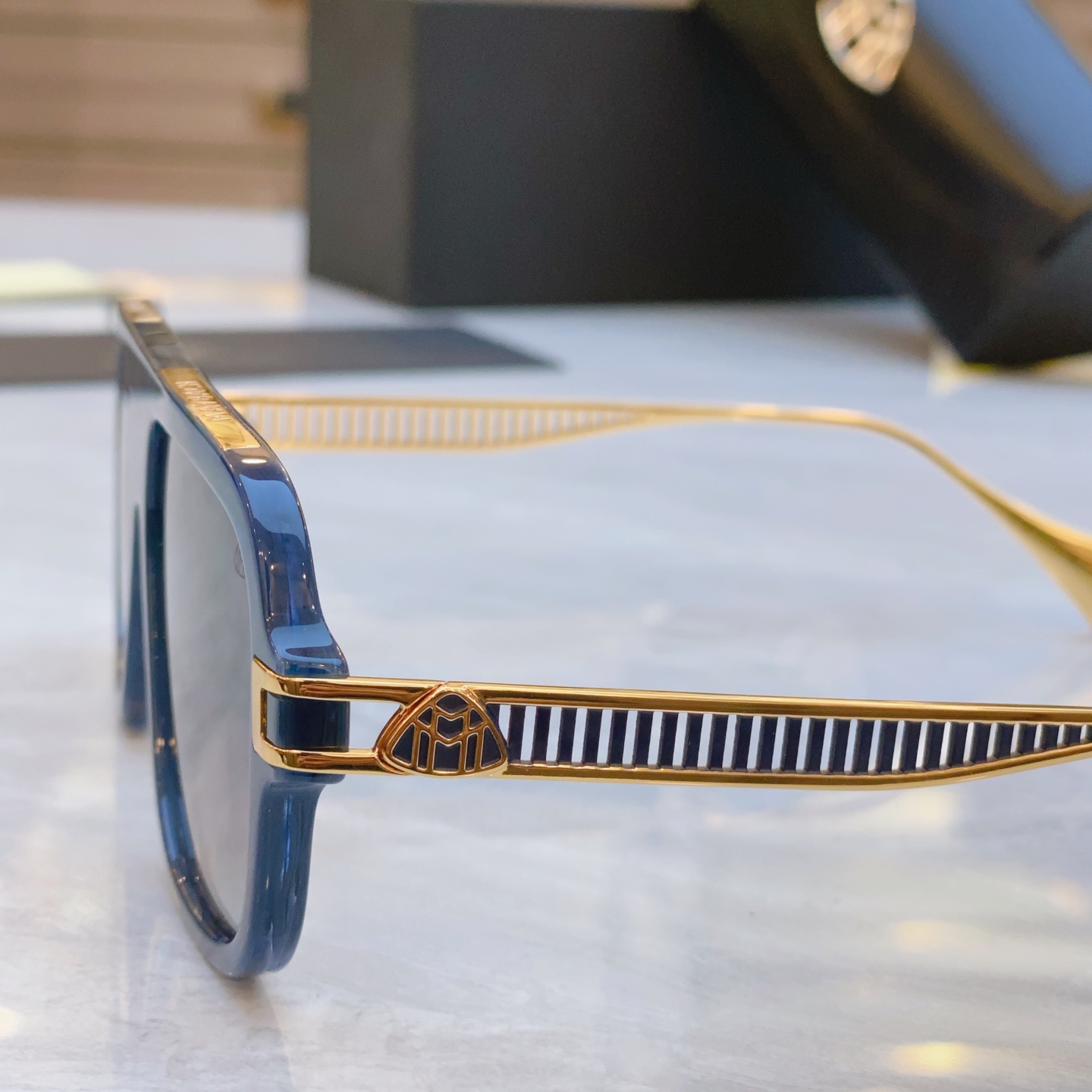 ，【MAYBAC*】迈巴*赫新款太阳镜🕶️🕶️，MODELB/KGT-AQ- Z145，SIZE：55口