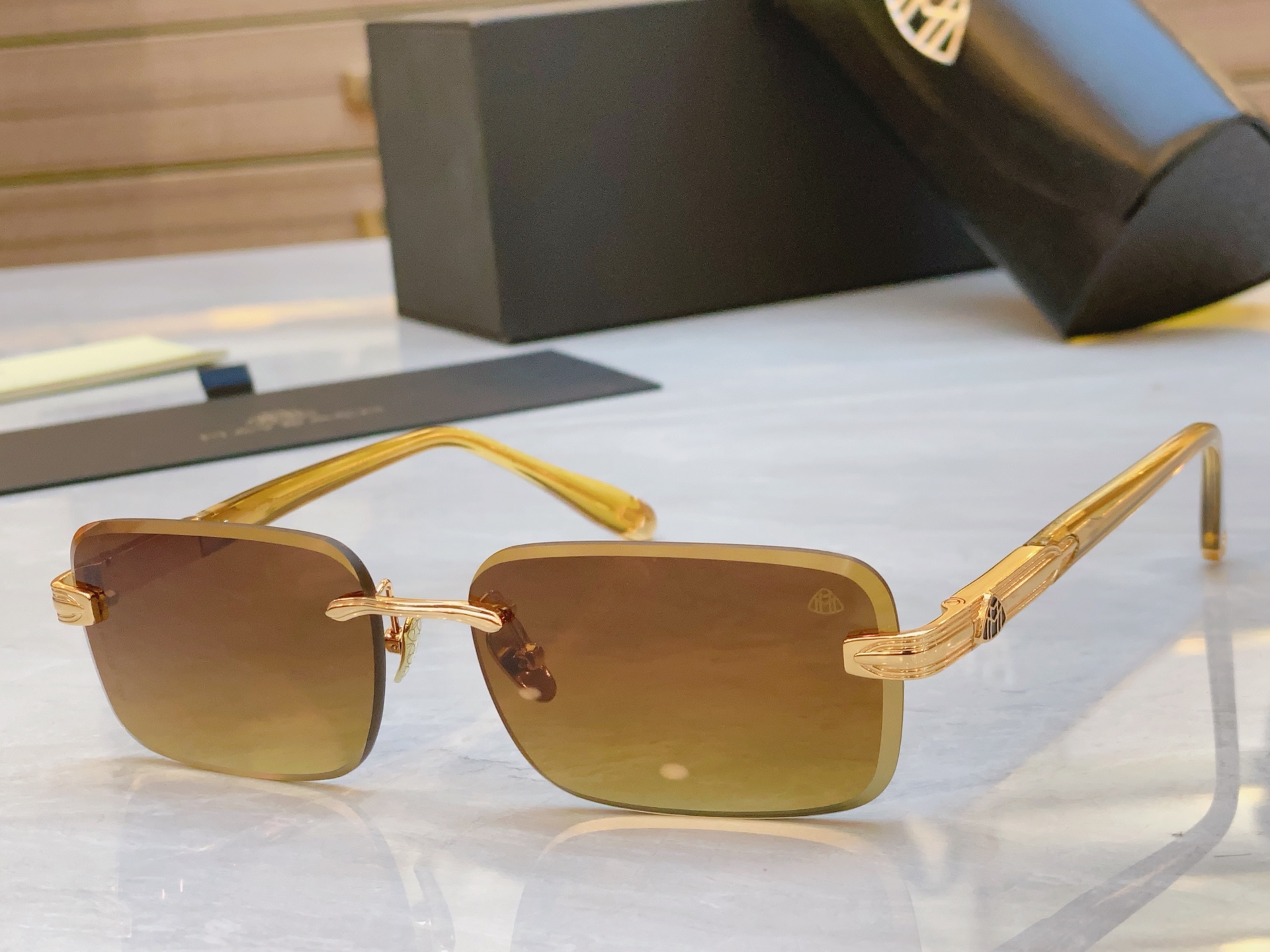 ，【MAYBAC*】迈巴*赫新款太阳镜🕶️🕶️，MODELAB/E- Z109，SIZE：60口17-1