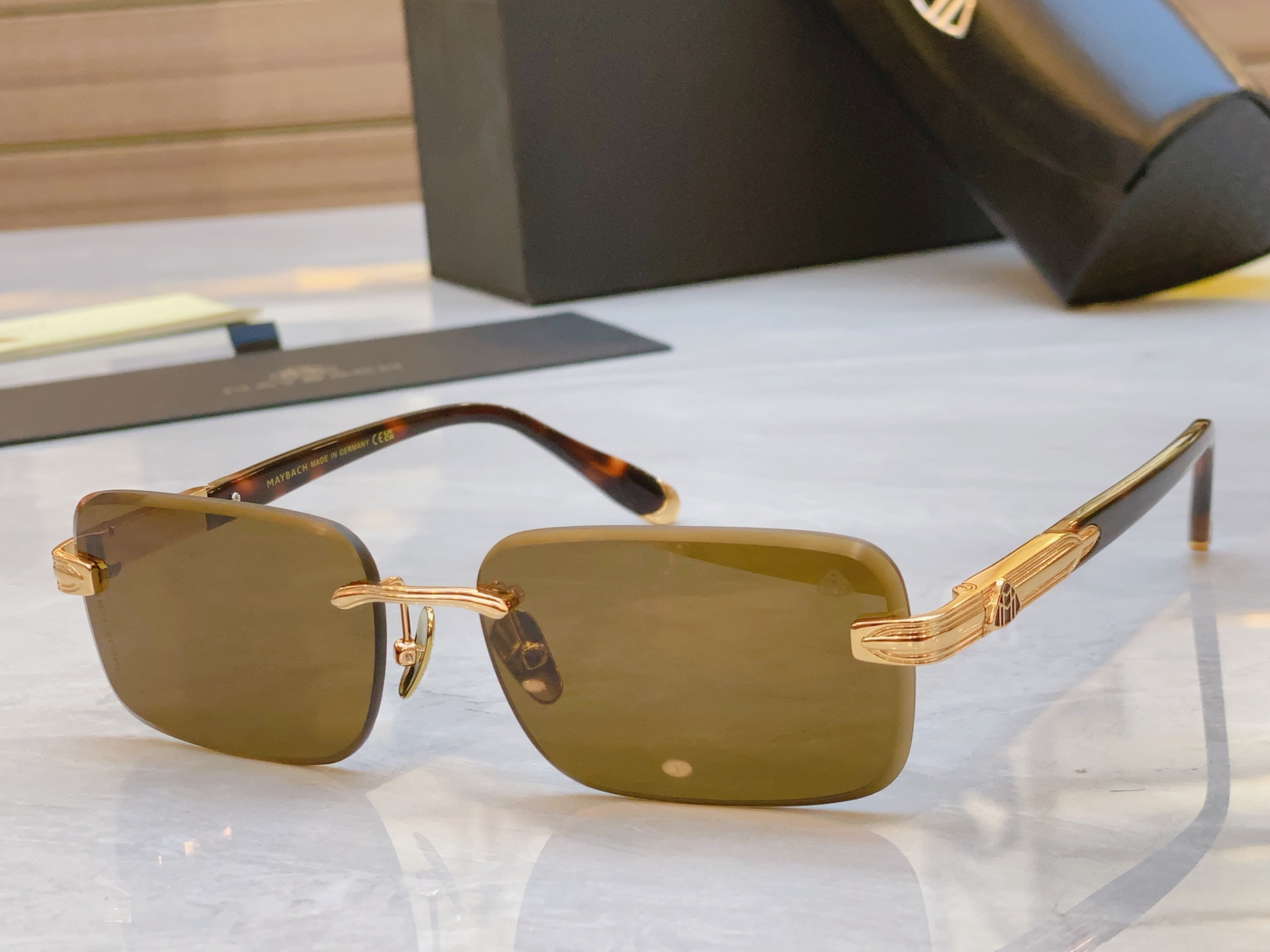 ，【MAYBAC*】迈巴*赫新款太阳镜🕶️🕶️，MODELAB/E- Z109，SIZE：60口17-1
