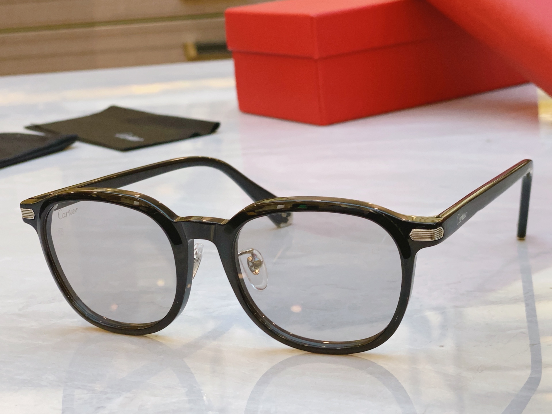 ，【CARTIE*】卡地*亚新款太阳镜，CT0541s ，size53口21-145