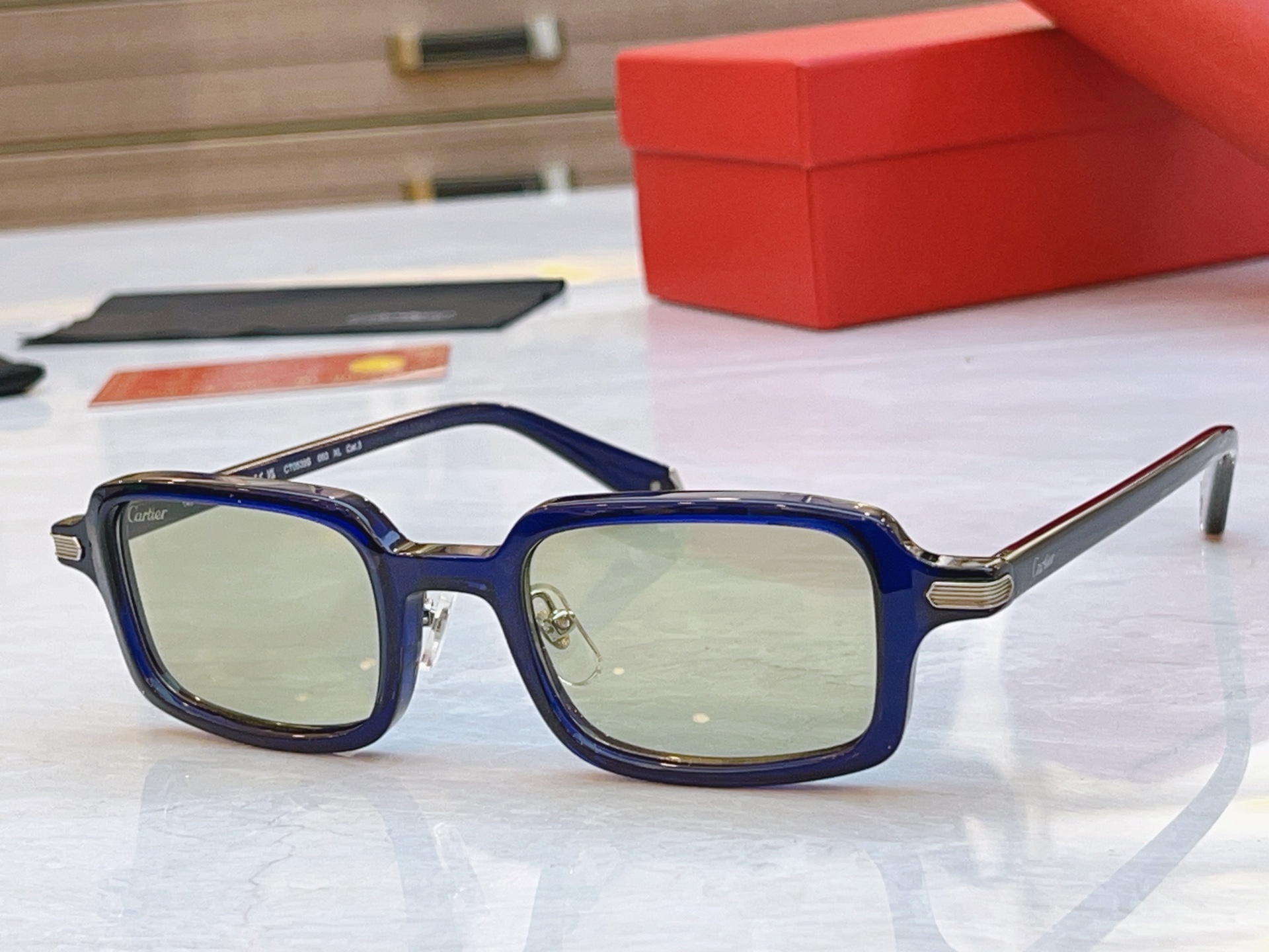 ，【CARTIE*】卡地*亚新款太阳镜，CT0539S，size 49口22-145