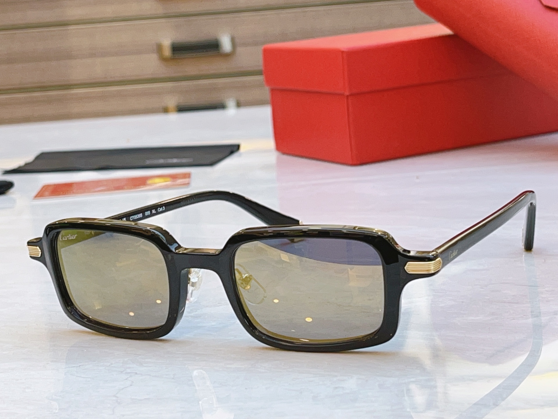 ，【CARTIE*】卡地*亚新款太阳镜，CT0539S，size 49口22-145