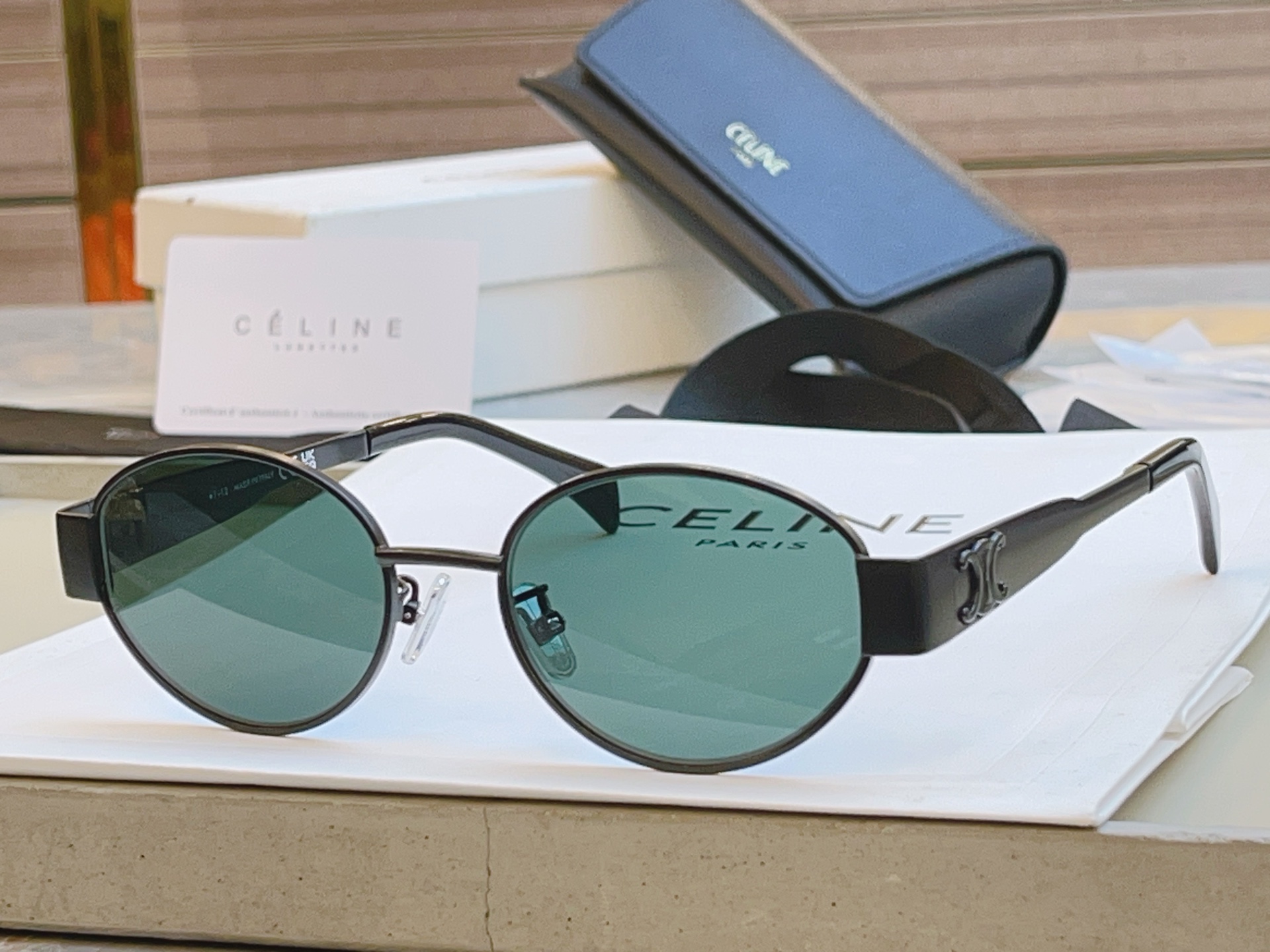 ，【CELIN*】赛琳高版本太阳镜到货，市面最高版本，玻璃镜片，MODELCL40235U，SIZE54