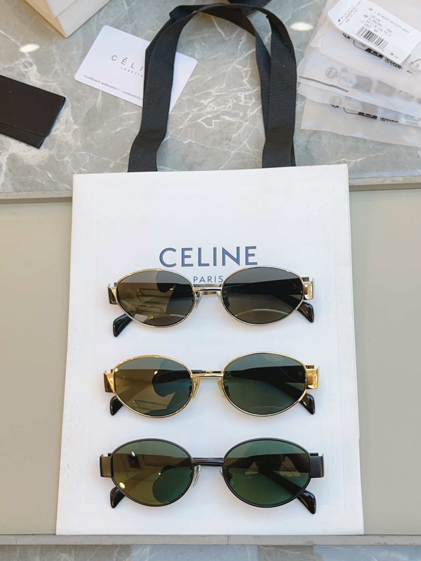 ，【CELIN*】赛琳高版本太阳镜到货，市面最高版本，玻璃镜片，MODELCL40235U，SIZE54