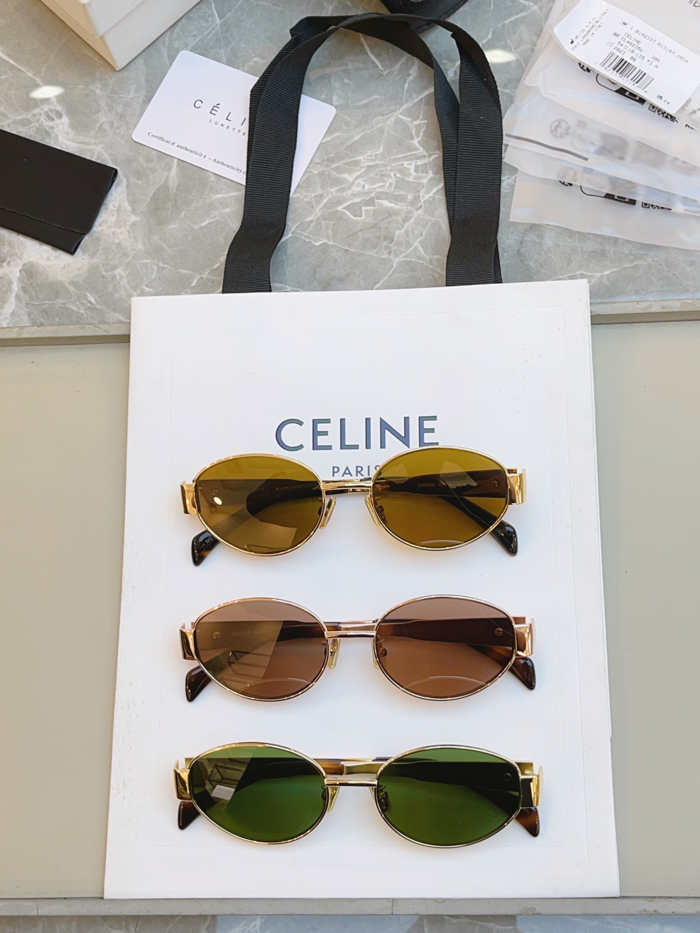 ，【CELIN*】赛琳高版本太阳镜到货，市面最高版本，玻璃镜片，MODELCL40235U，SIZE54