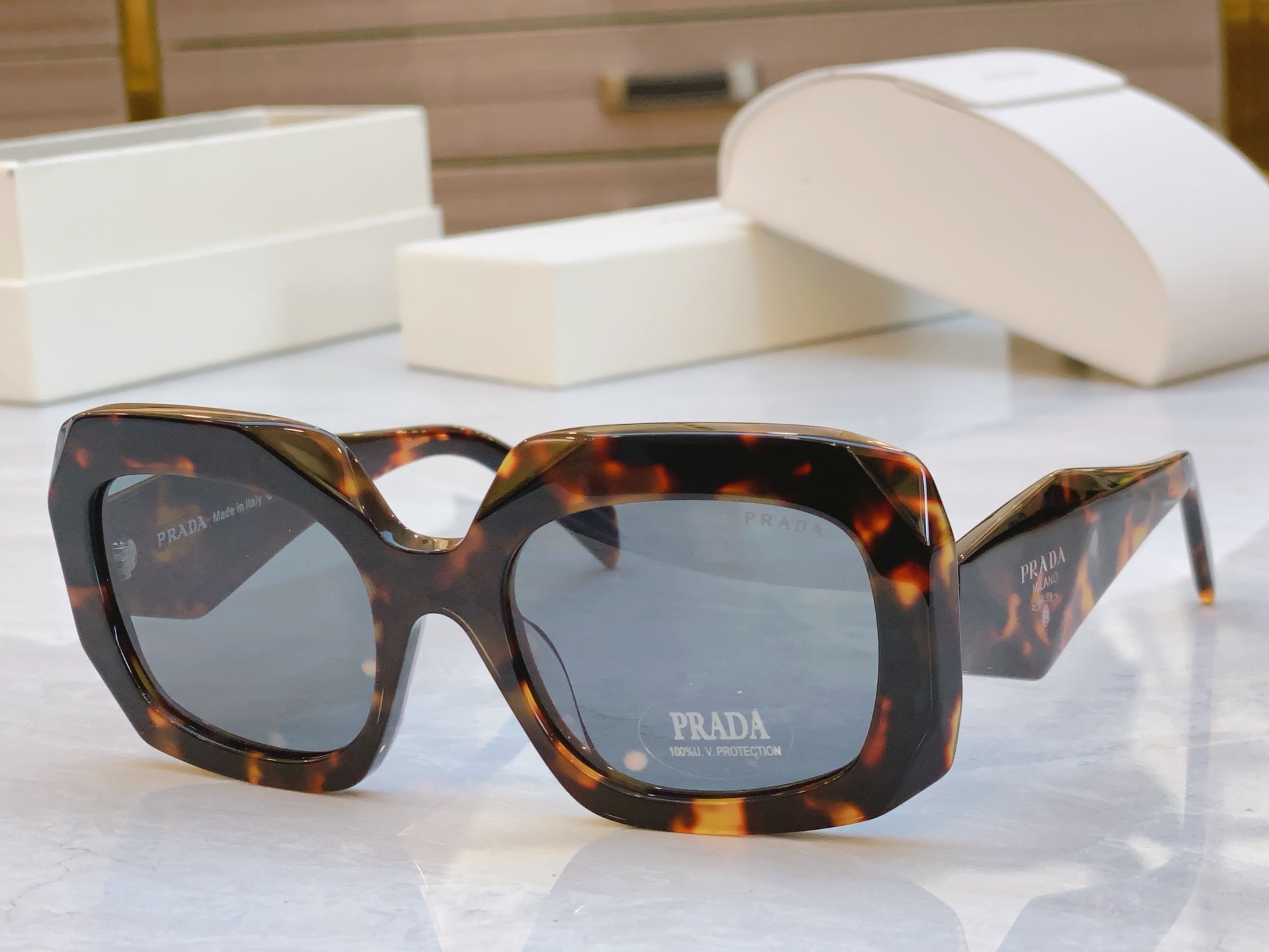 ，【PRAD*】普拉*达新款太阳镜🕶️，MODEL：OPRB23S，SIZE：54口20-145