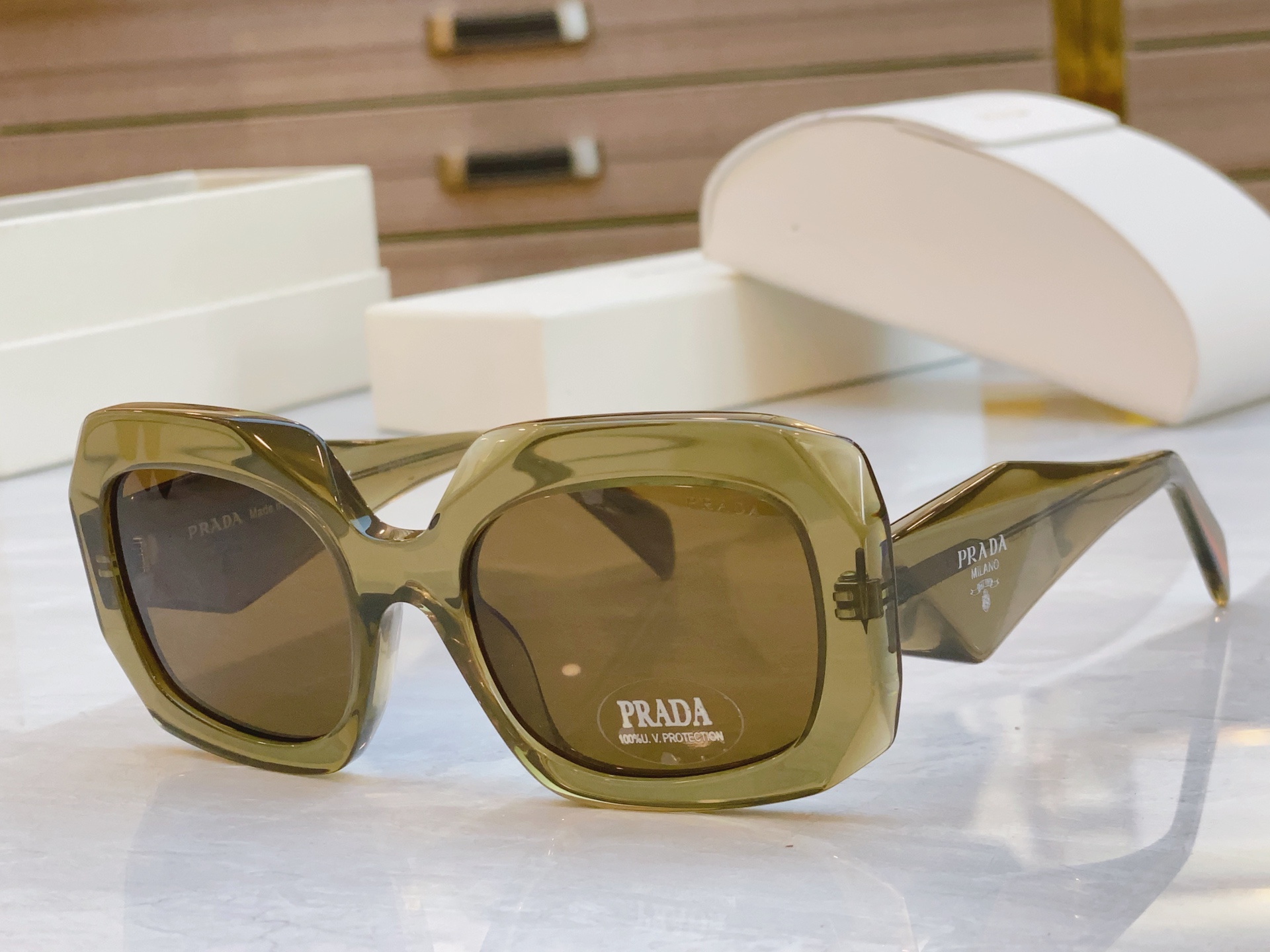 ，【PRAD*】普拉*达新款太阳镜🕶️，MODEL：OPRB23S，SIZE：54口20-145