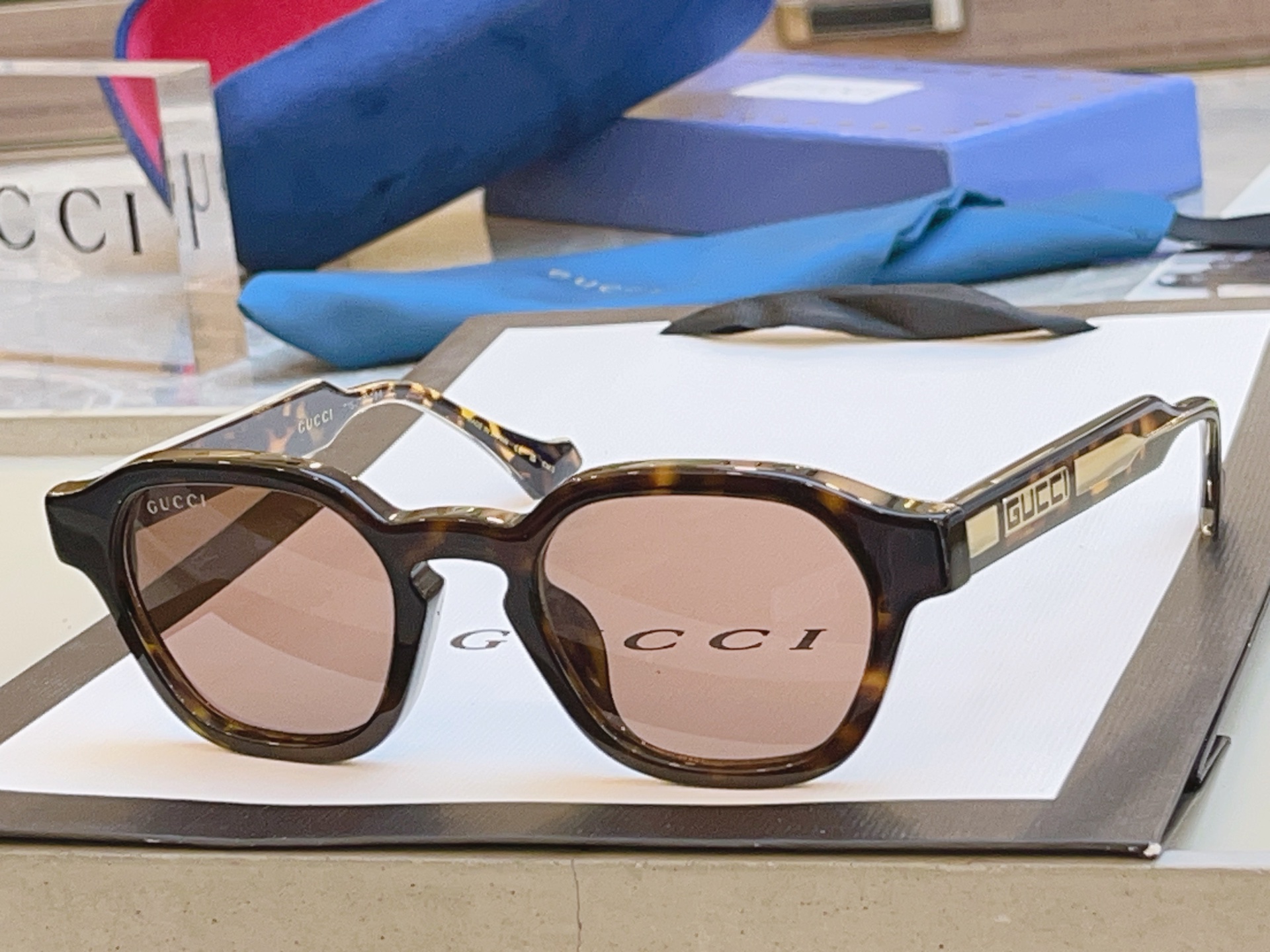 ，【GUCC*】古*驰新款太阳镜🕶️，MODEL：GG1730S，SIZE50口21-145 M