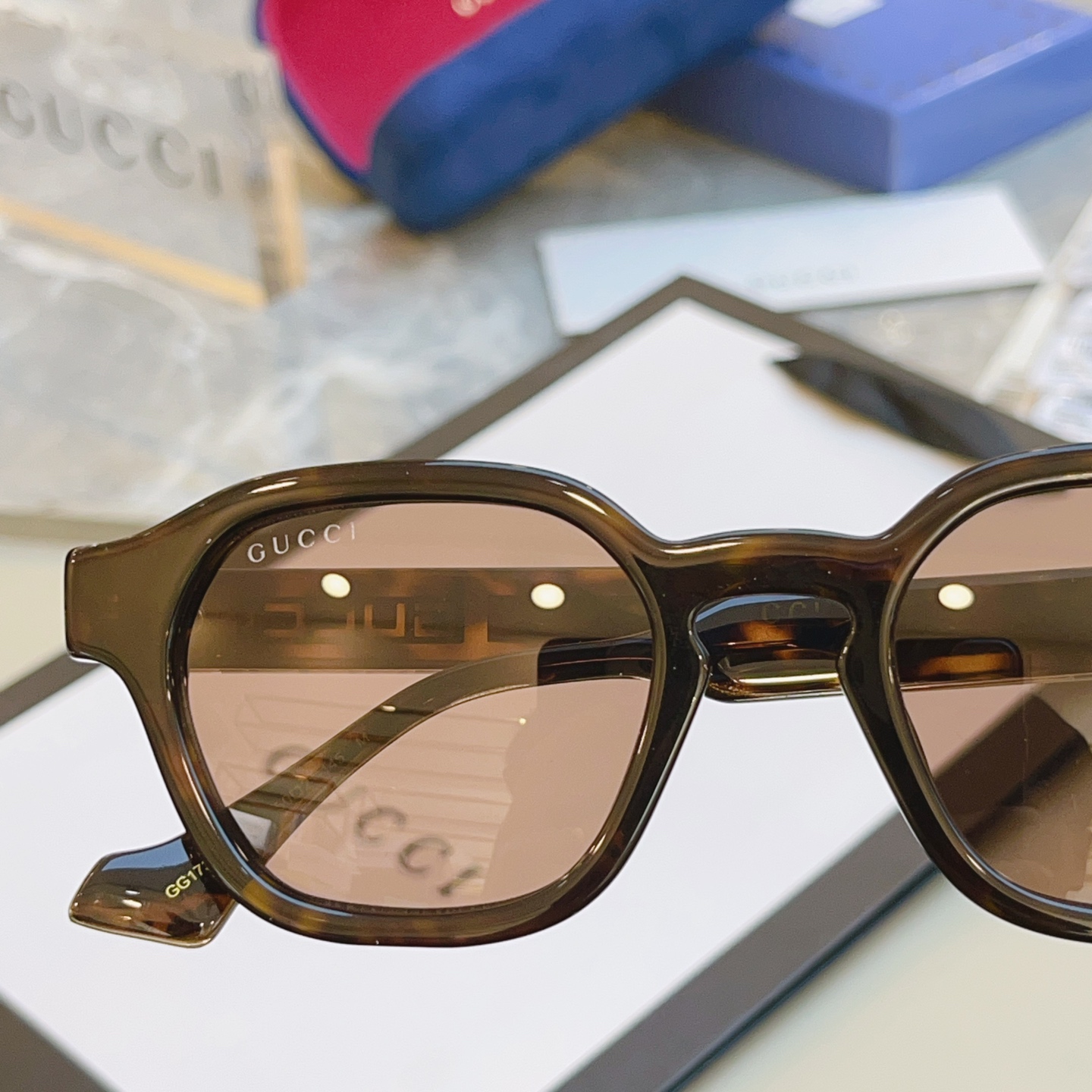 ，【GUCC*】古*驰新款太阳镜🕶️，MODEL：GG1730S，SIZE50口21-145 M