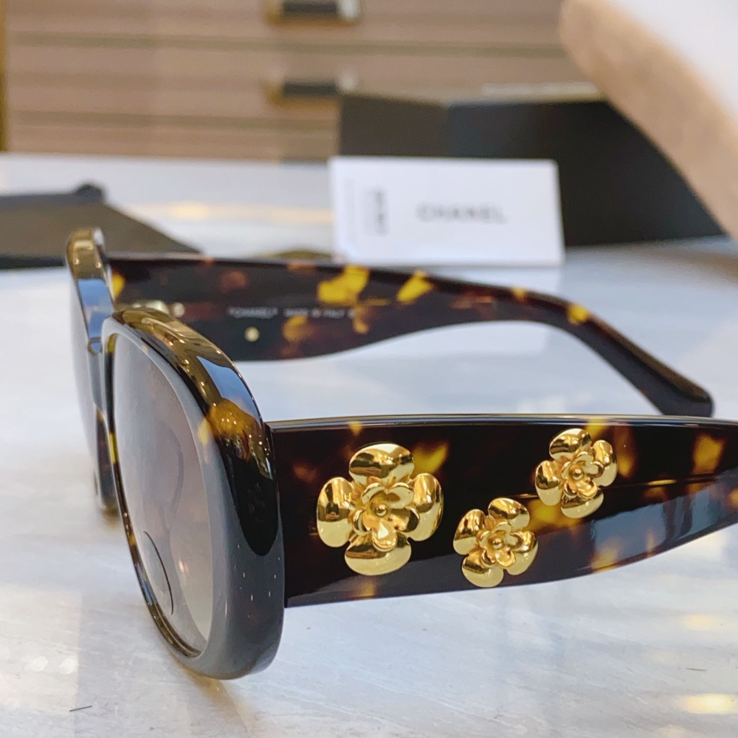 ，【CHANE*】香奈儿新款太阳镜🕶️🕶️，MODEL：CH5113，SIZE：56口16-130