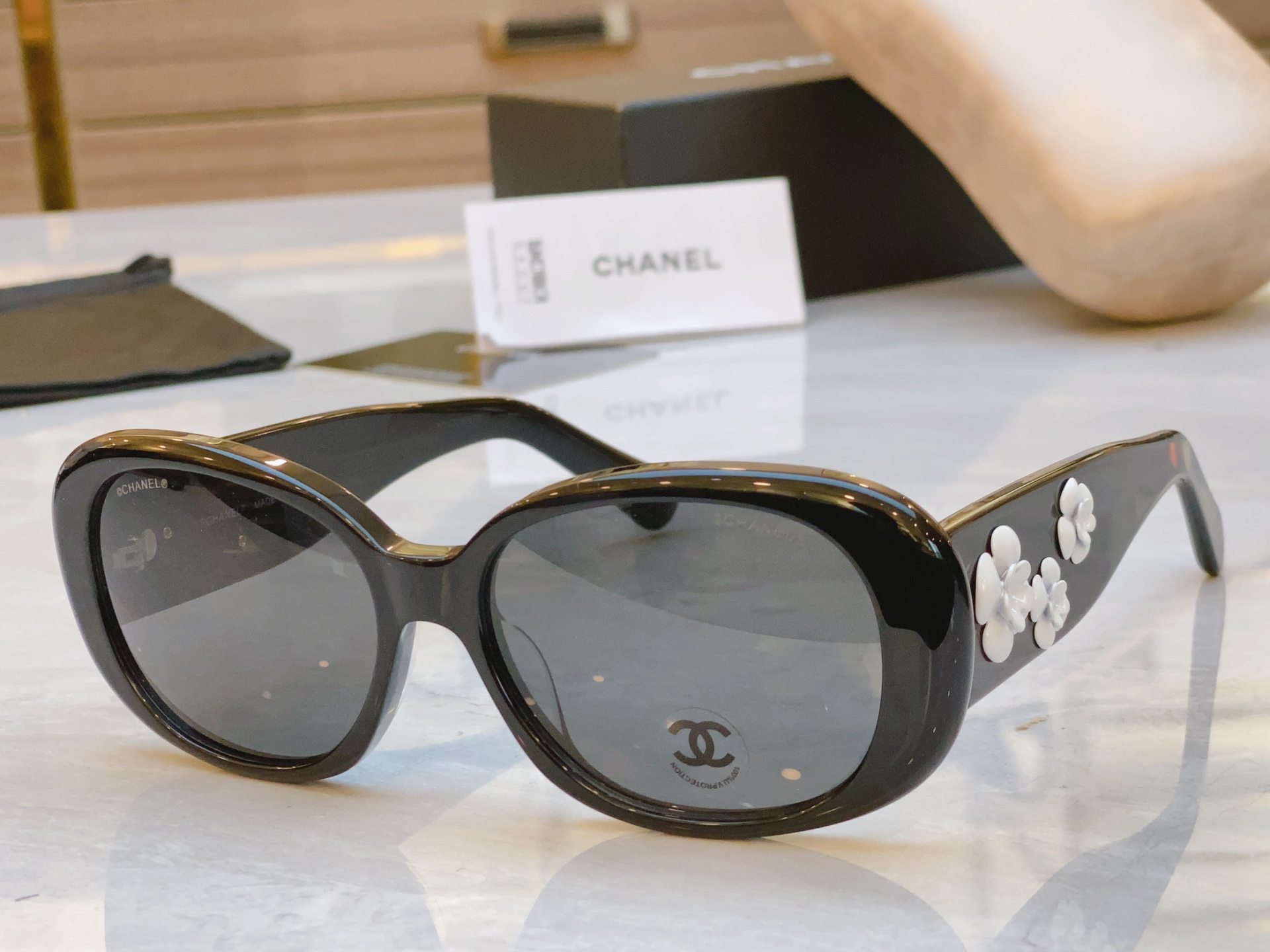 ，【CHANE*】香奈儿新款太阳镜🕶️🕶️，MODEL：CH5113，SIZE：56口16-130