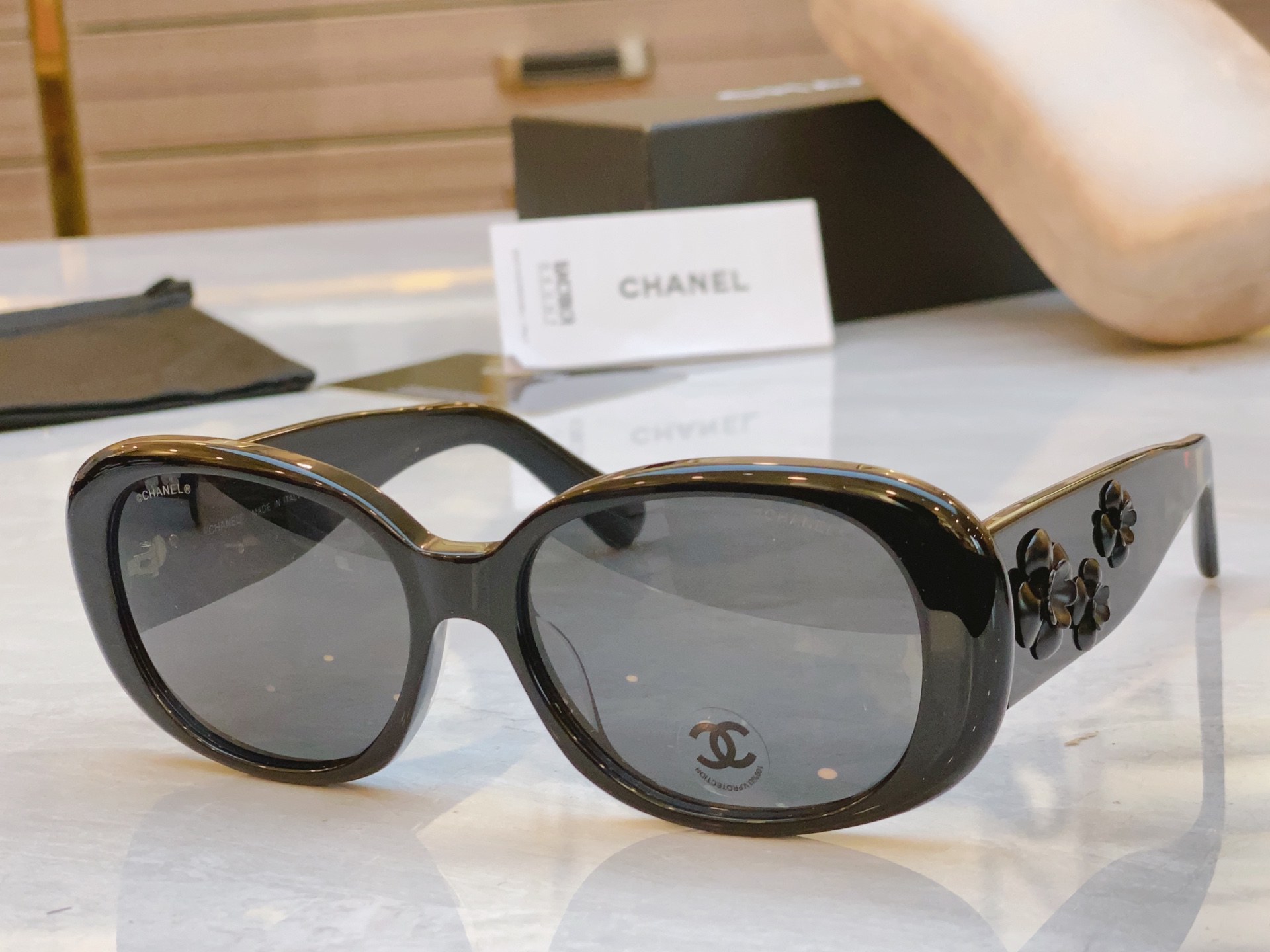 ，【CHANE*】香奈儿新款太阳镜🕶️🕶️，MODEL：CH5113，SIZE：56口16-130