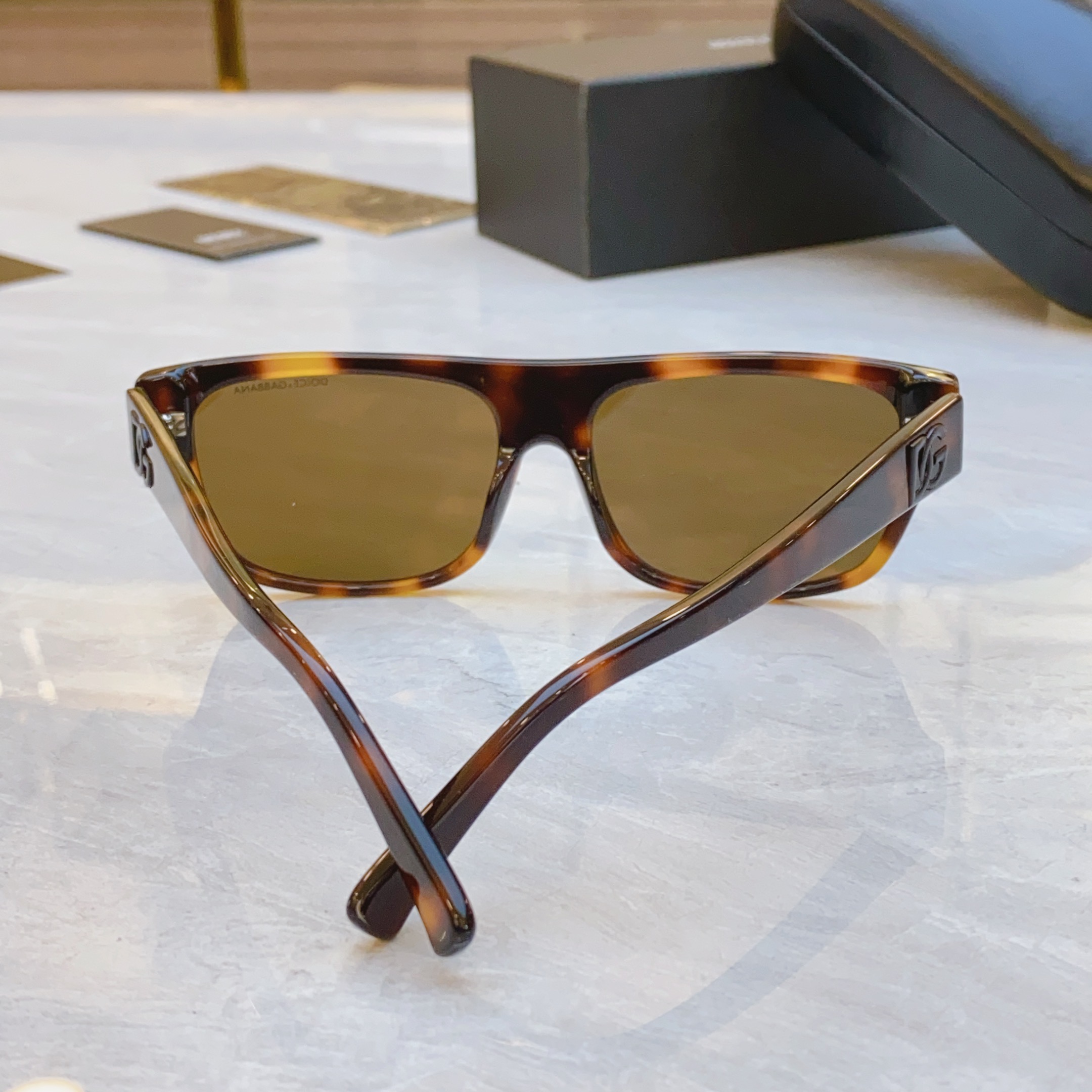 ，【DOLCE & GABBAN*】D*G新款太阳镜，MODEL：DG4417，SIZE：57口16-1