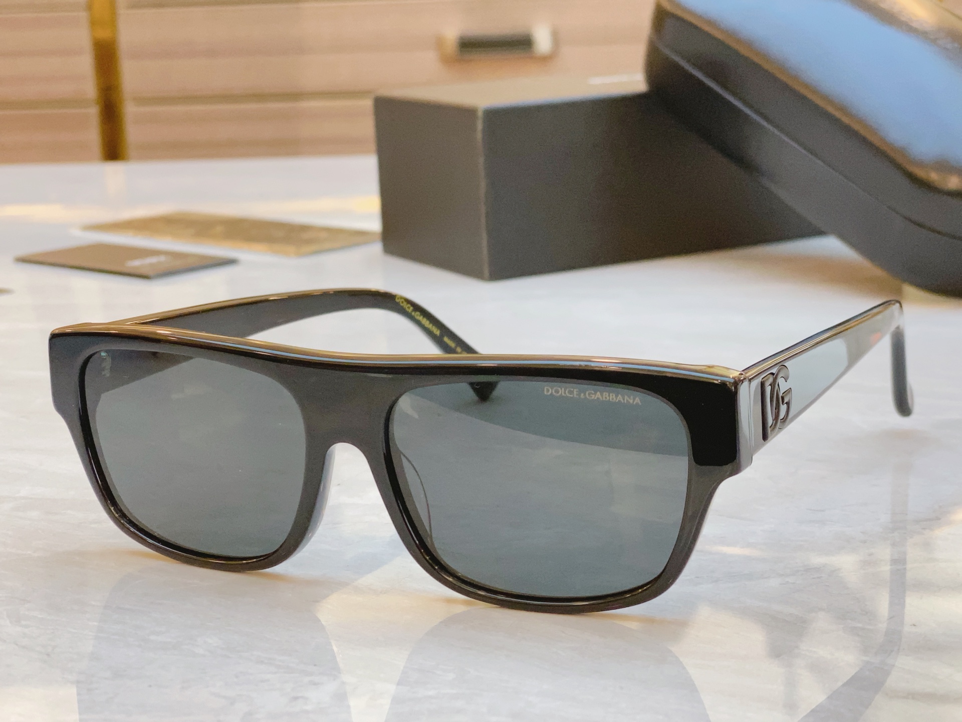 ，【DOLCE & GABBAN*】D*G新款太阳镜，MODEL：DG4417，SIZE：57口16-1