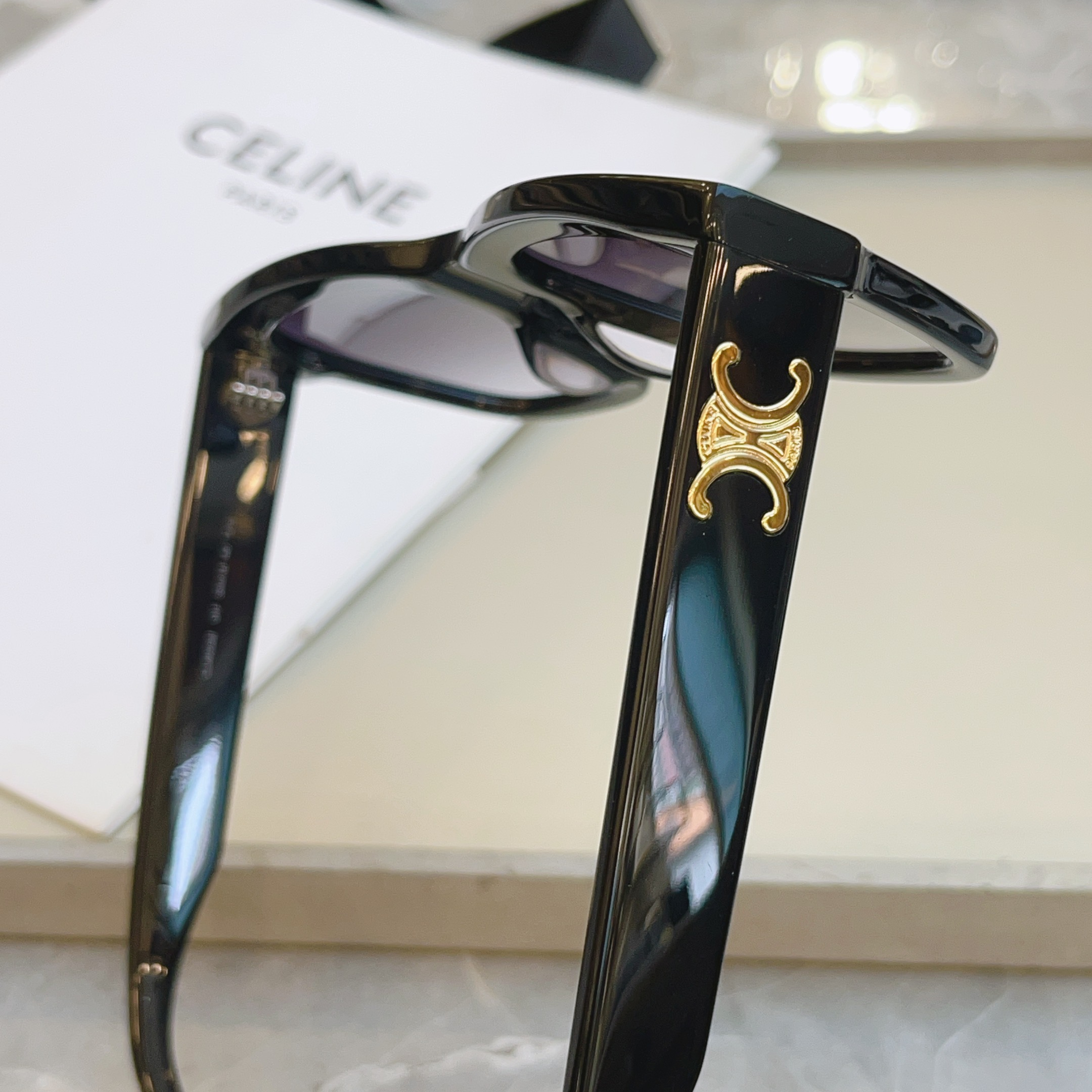 ，【CELIN*】赛*琳新款太阳镜， MODELCL40253I ，不带鼻托款✨，SIZE 55口18-