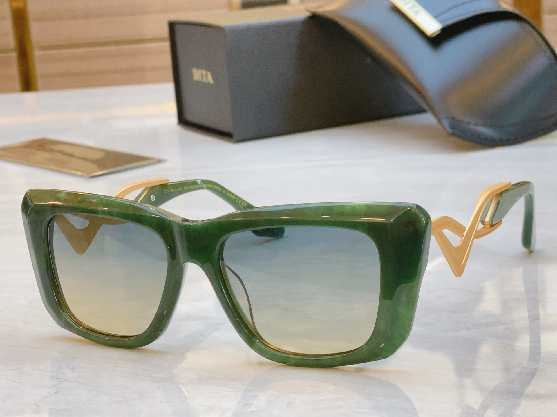 ，【DIT*】蒂*塔新款太阳镜🕶️，MODEL：DTS788，SIZE：53口17-145