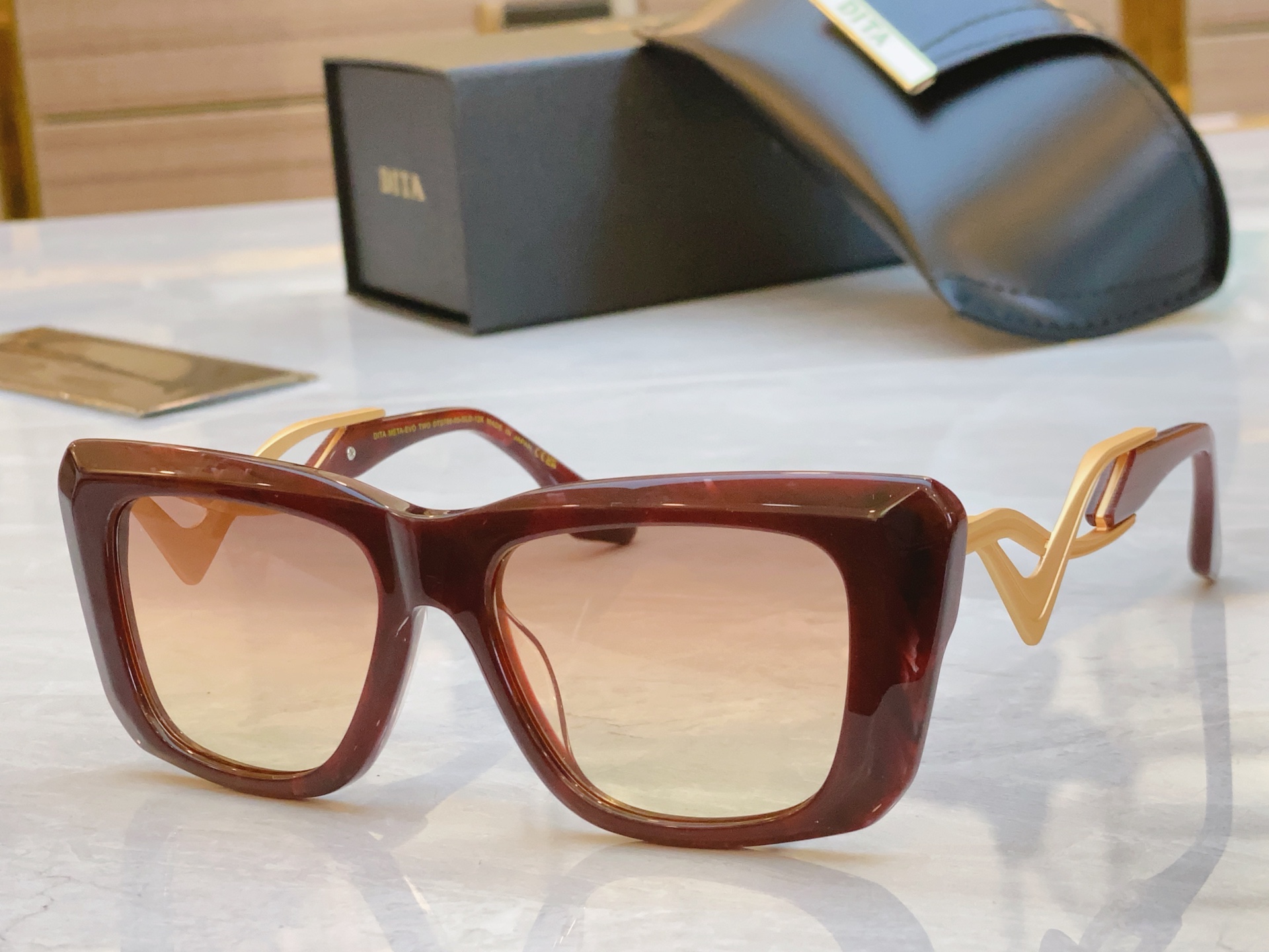 ，【DIT*】蒂*塔新款太阳镜🕶️，MODEL：DTS788，SIZE：53口17-145
