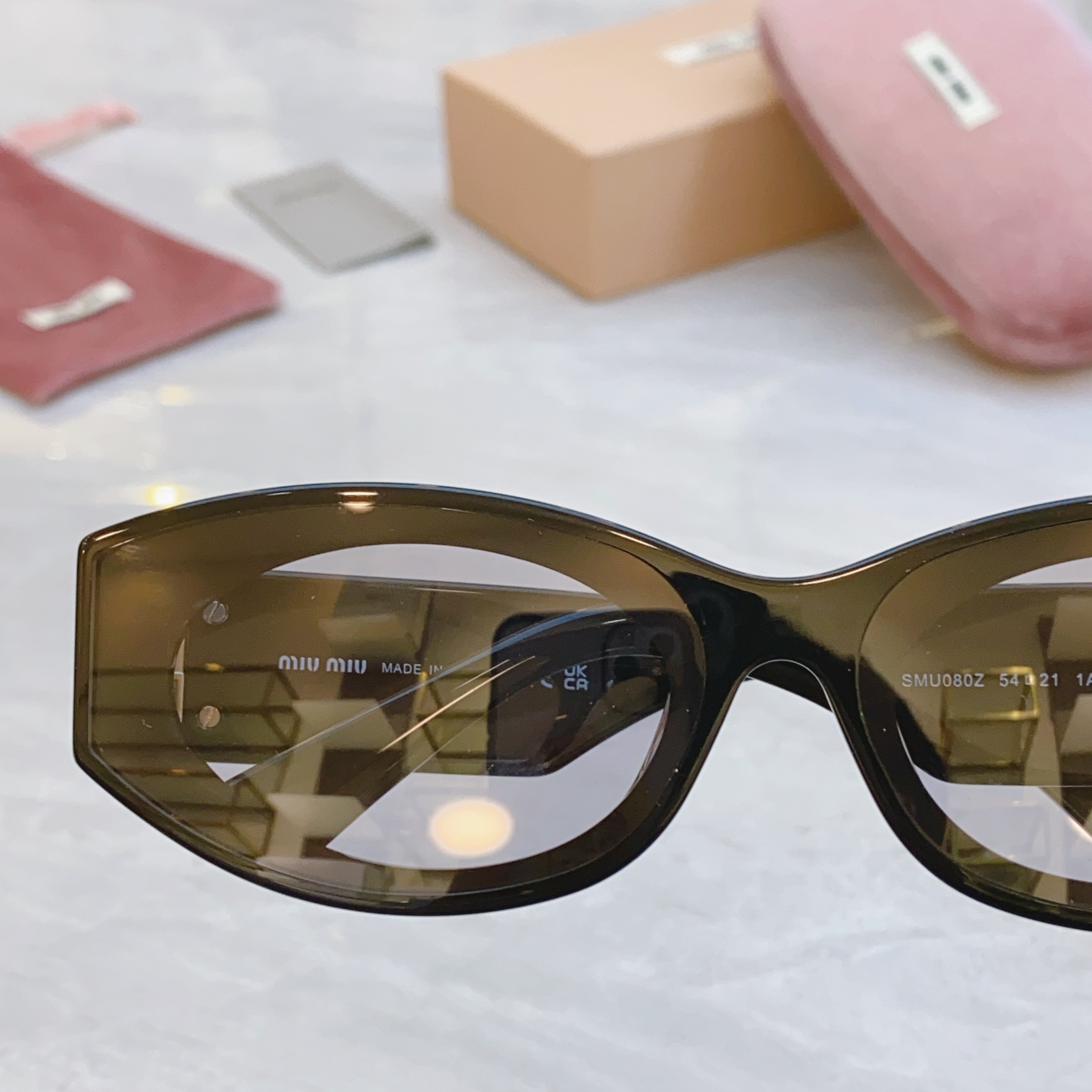 ，【MIUMI*】缪*缪新款太阳镜，ModSMU 080Z，SIZE54口21-135