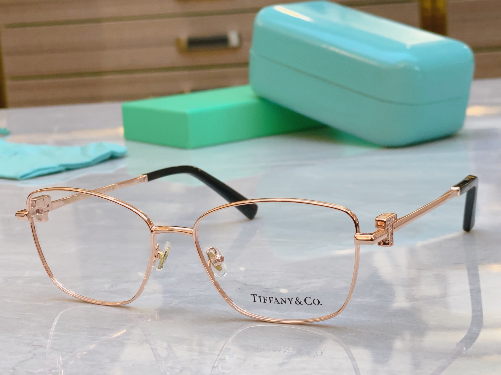 ，【Tiffany & Co.】蒂芙*尼新款眼镜架，Mod：TF1160B，Size：58口17-140